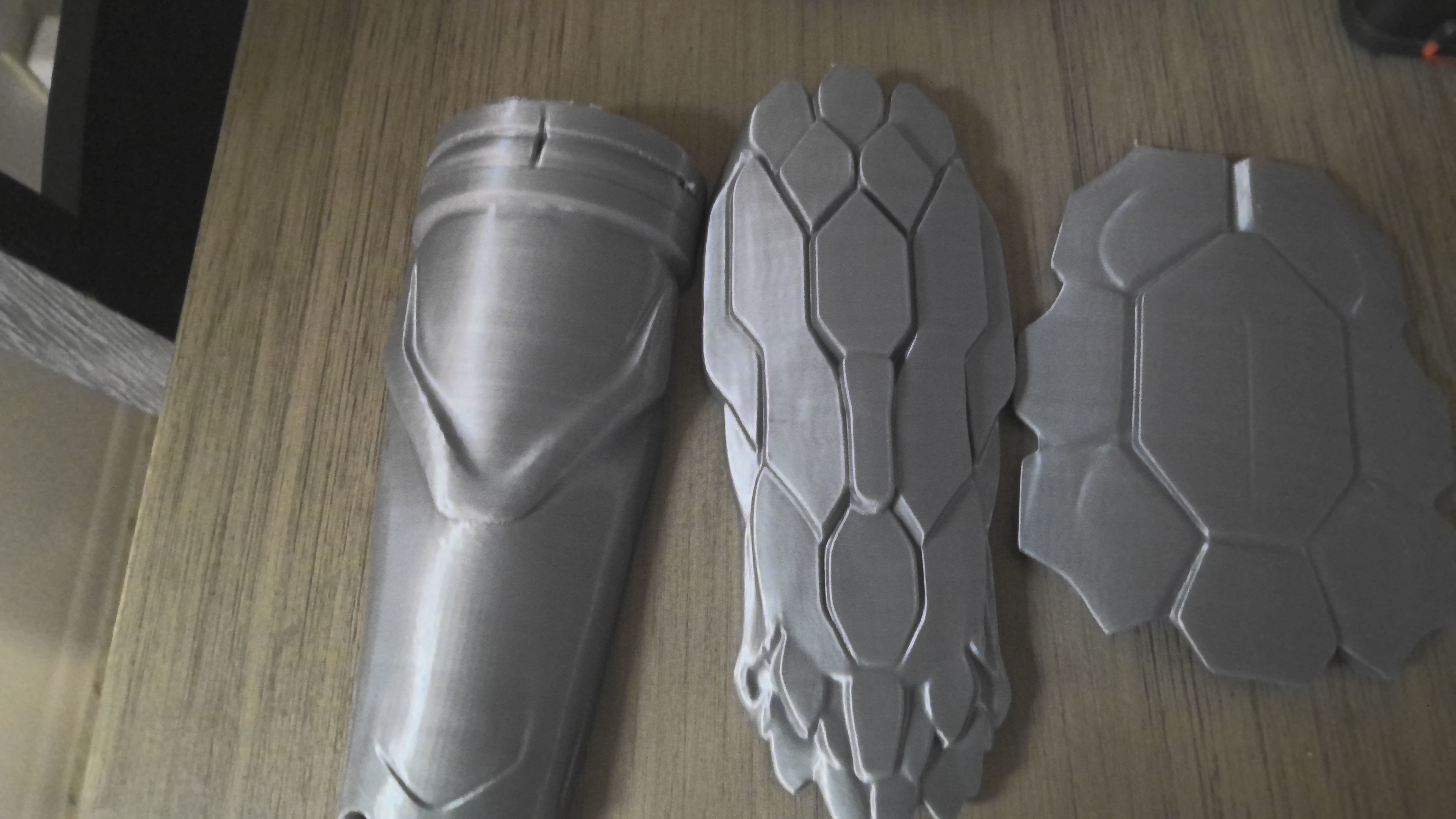 Wrist gauntlets