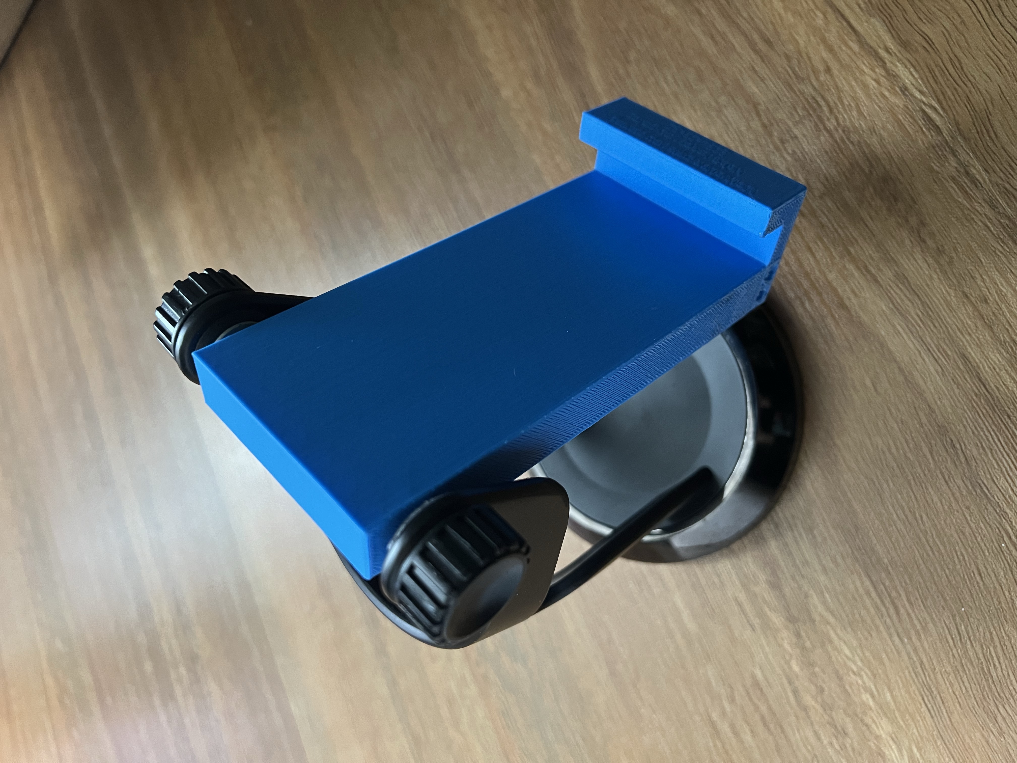 Convert Yeti X Blue microphone stand into pad reading support