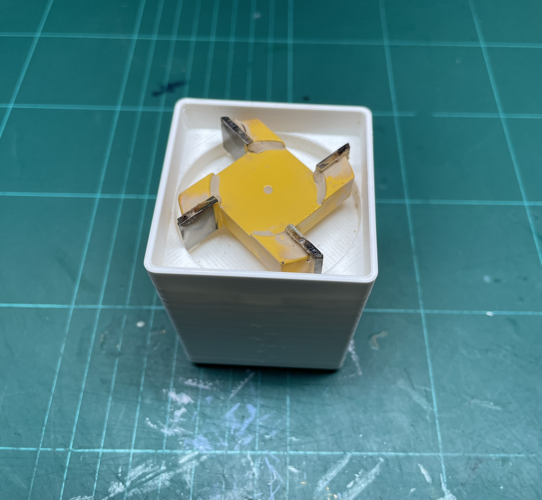 [ALCH] Surface bit holder ModuBOX