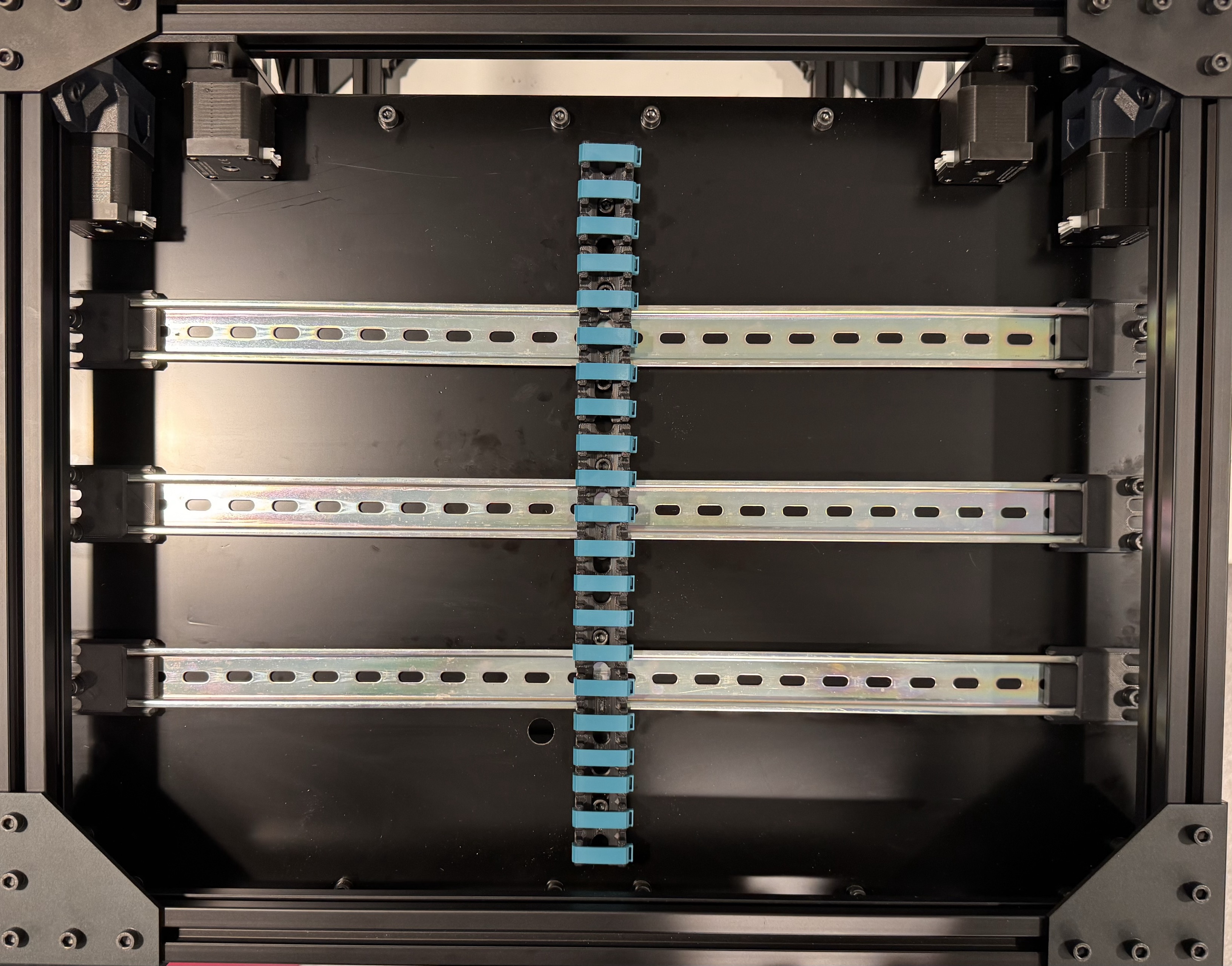 RatRig V-Core Din Rail Bracket (300 version) by Gido Nijenhuis ...