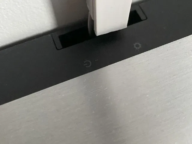 Wire guide for Beosound stage