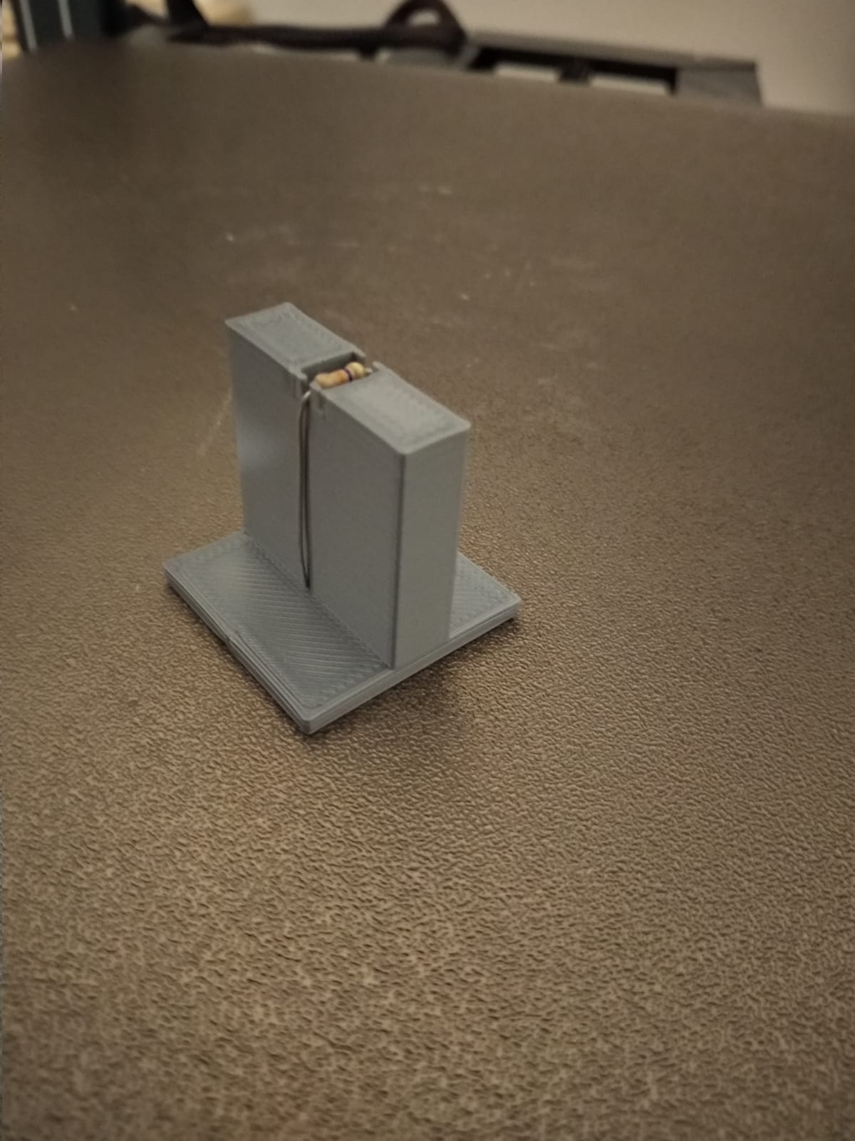 Resistor leg bender — miniatura 4