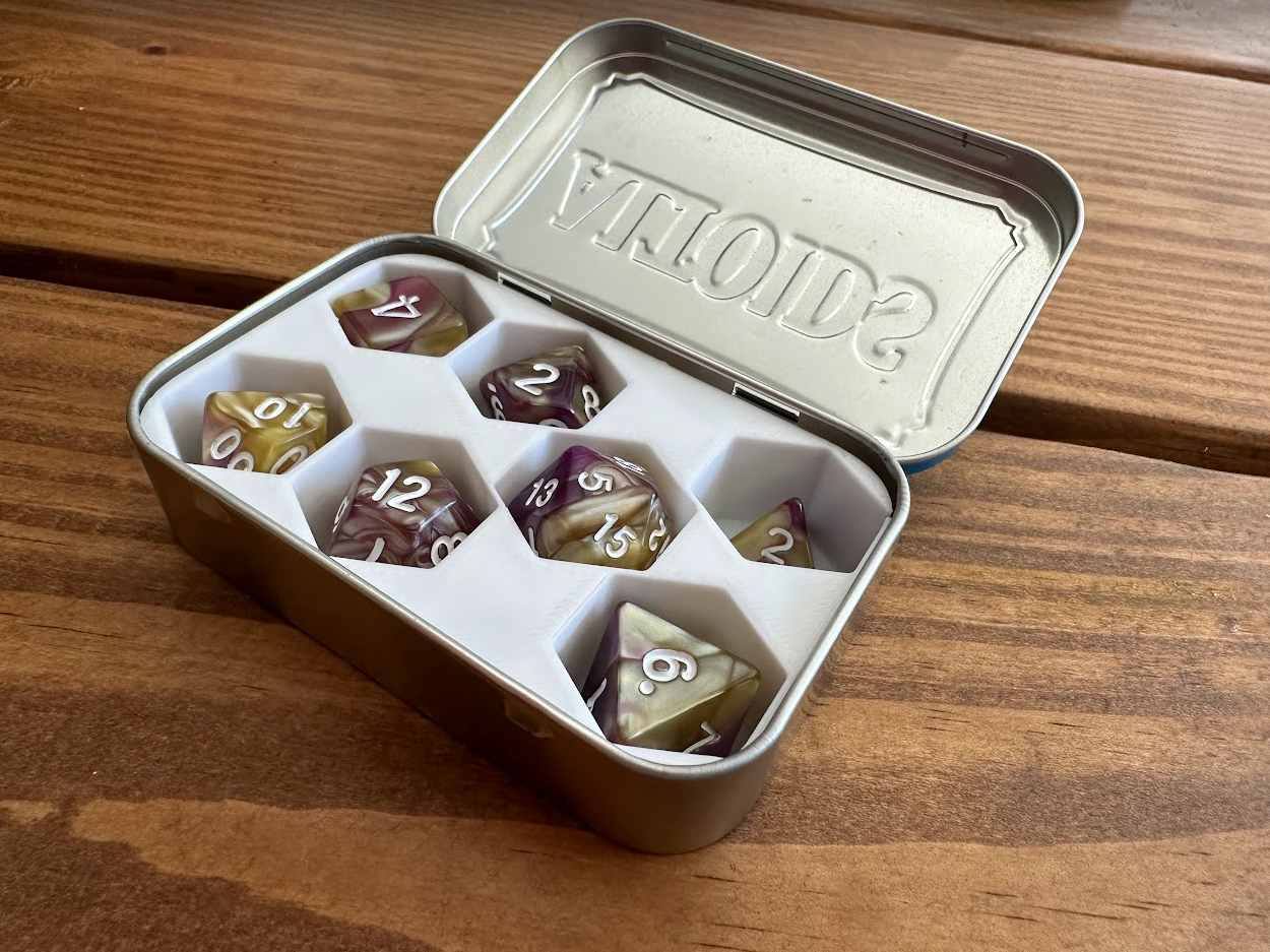 7 Dice Holder for Altoids Tin