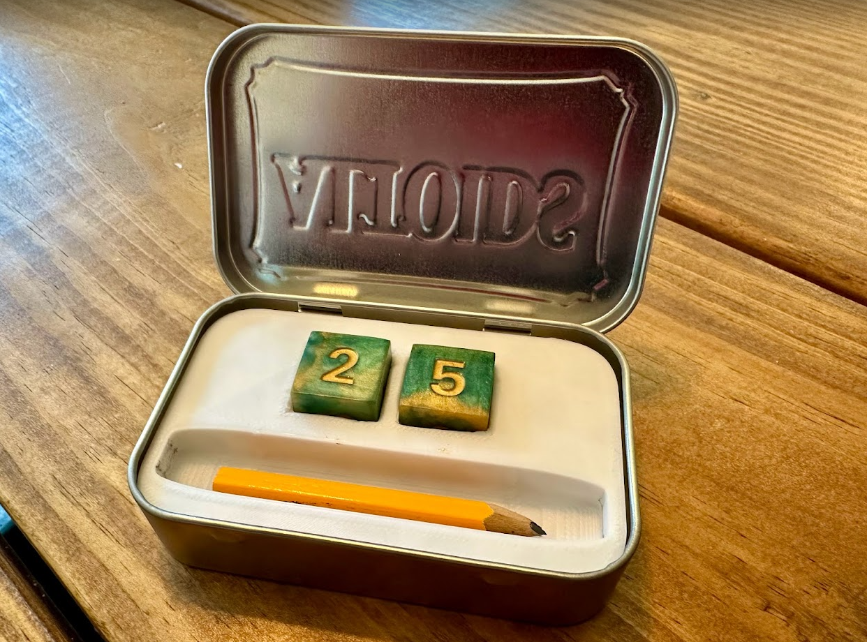 2 Dice and Pencil Holder for Altoid's Tin