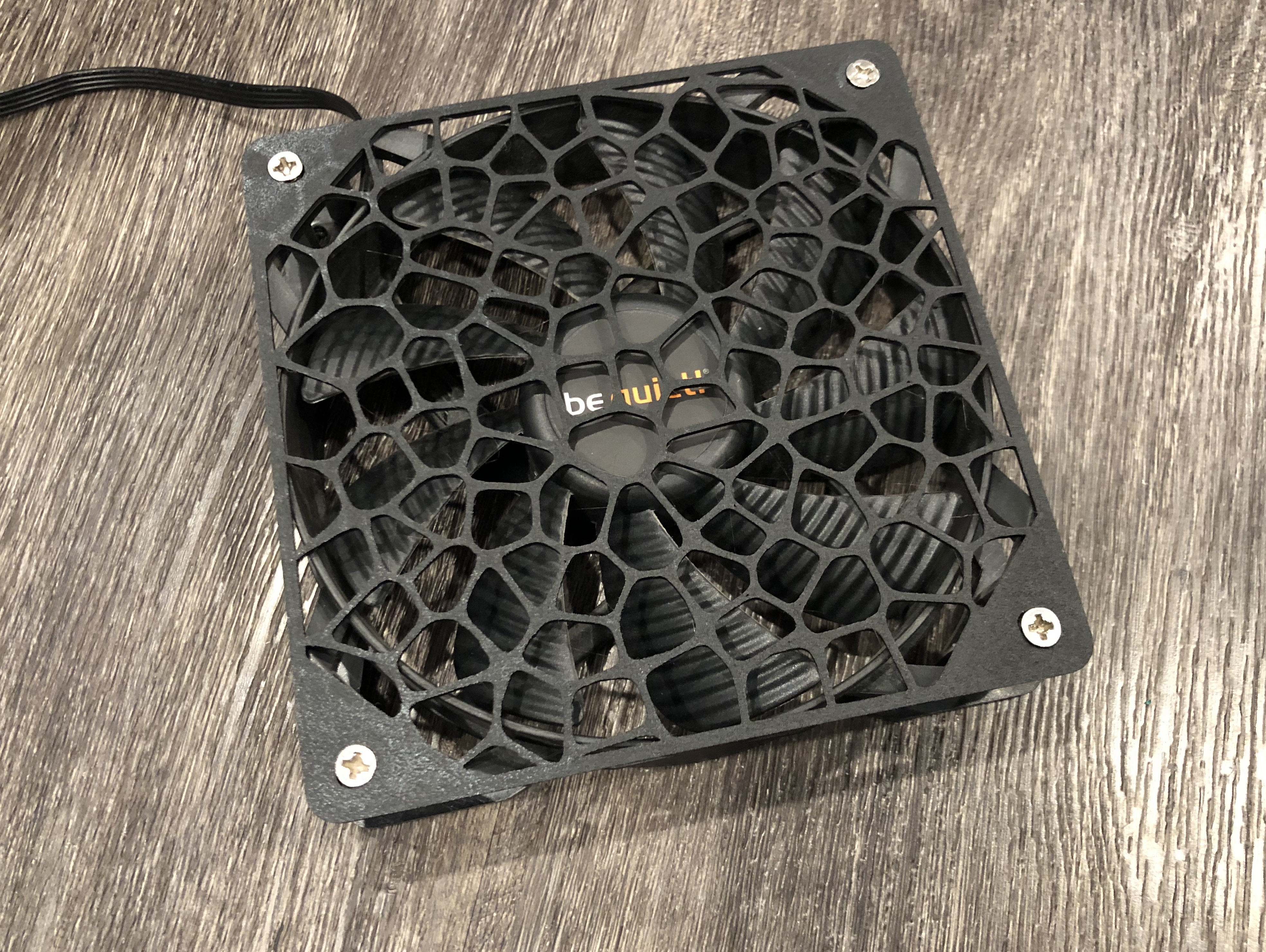 Voronoi Fan Grill 120mm