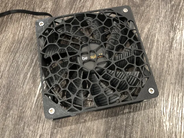 Voronoi Fan Grill 120mm
