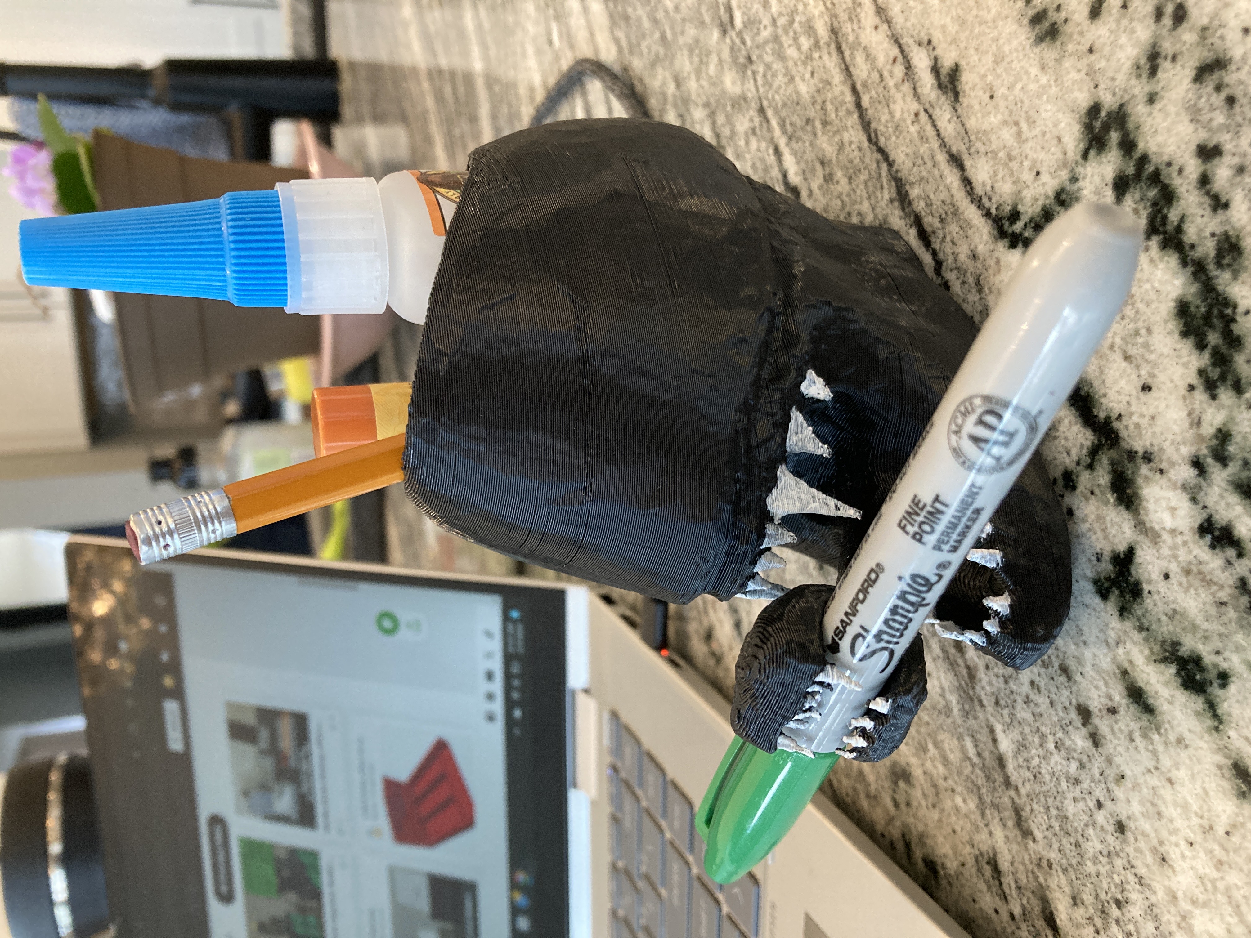 Alien Desktop Organizer