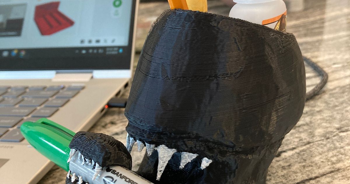 Alien Desktop Organizer by Oman | Download free STL model | Printables.com