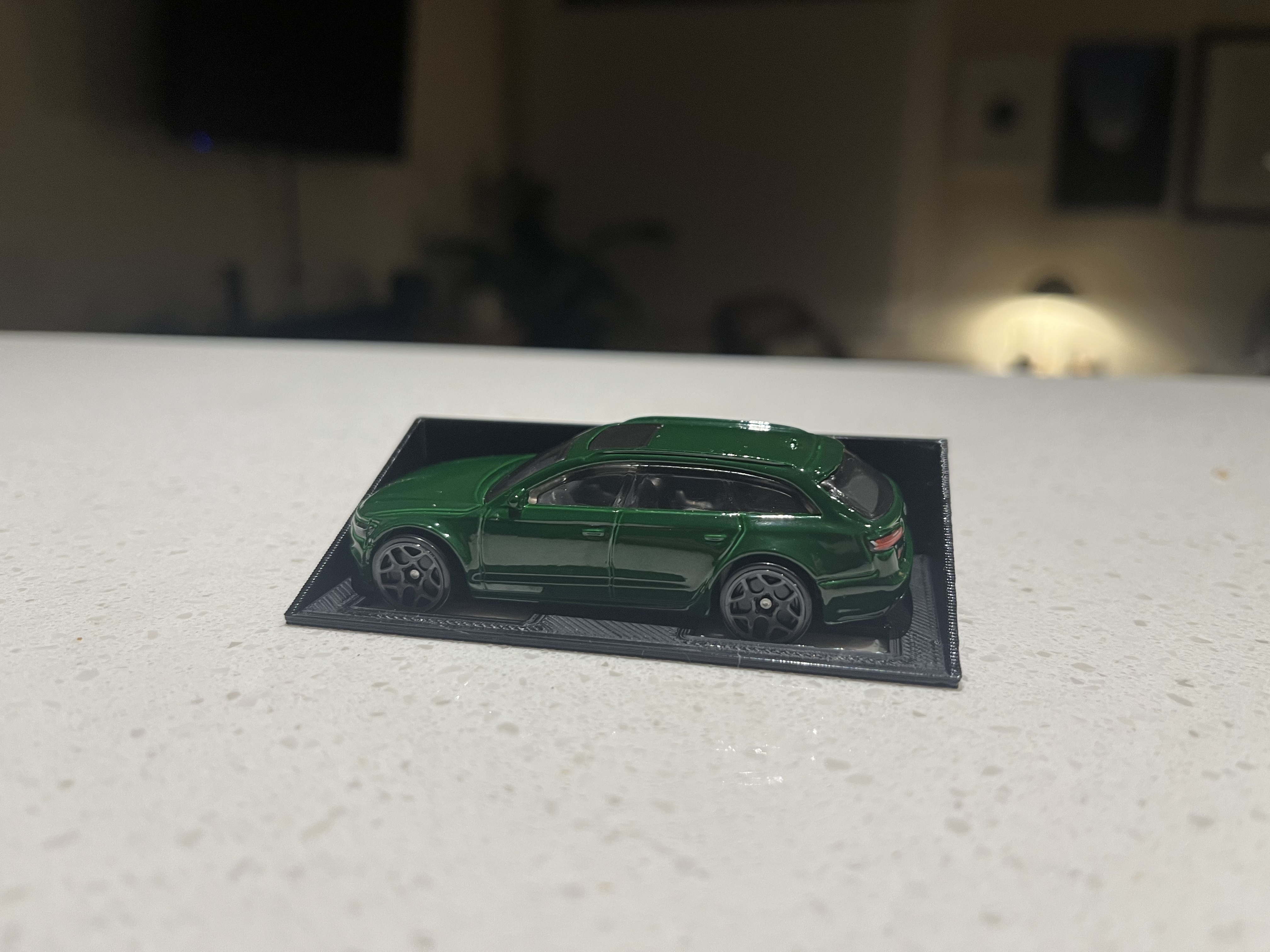 Hotwheels wall mount display (screw mount)