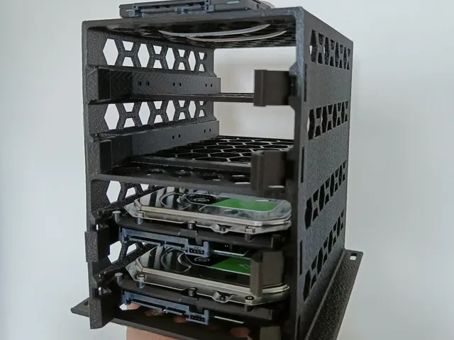 4 Bay 3.5" HDD Cage