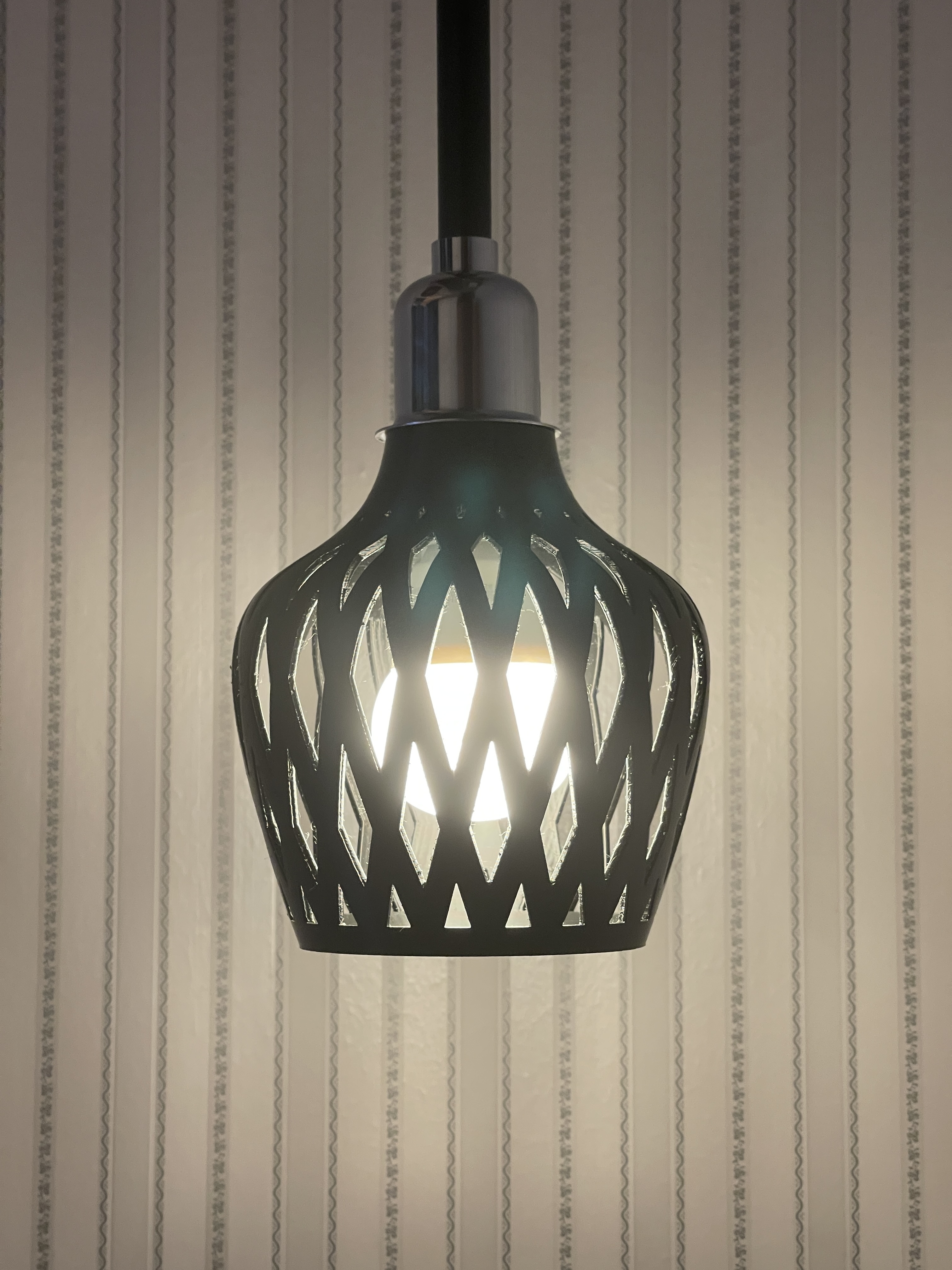 Lamp shade