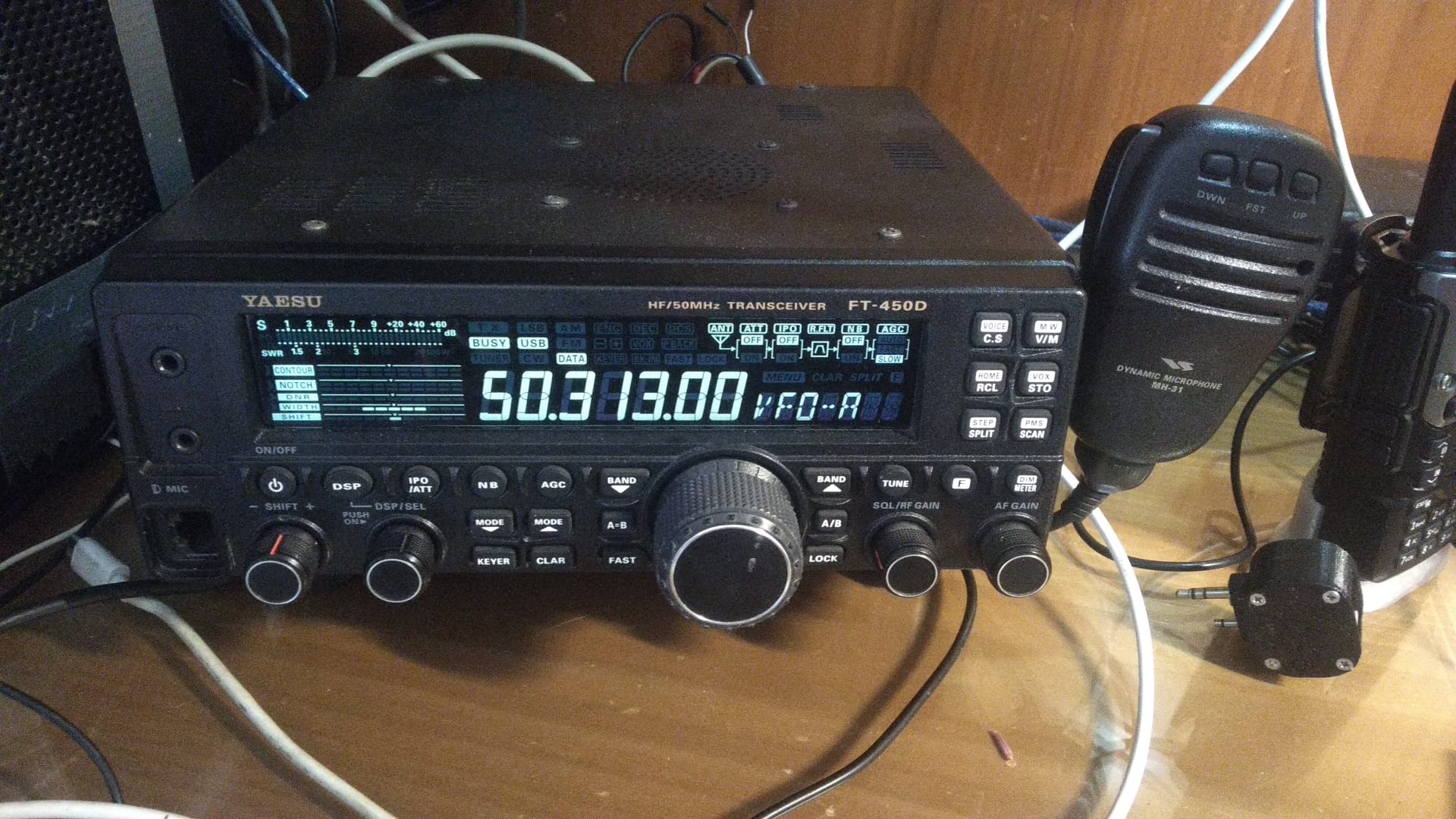 yaesu ft450 mike holder on front side by IW9HLV | Download free STL model |  Printables.com