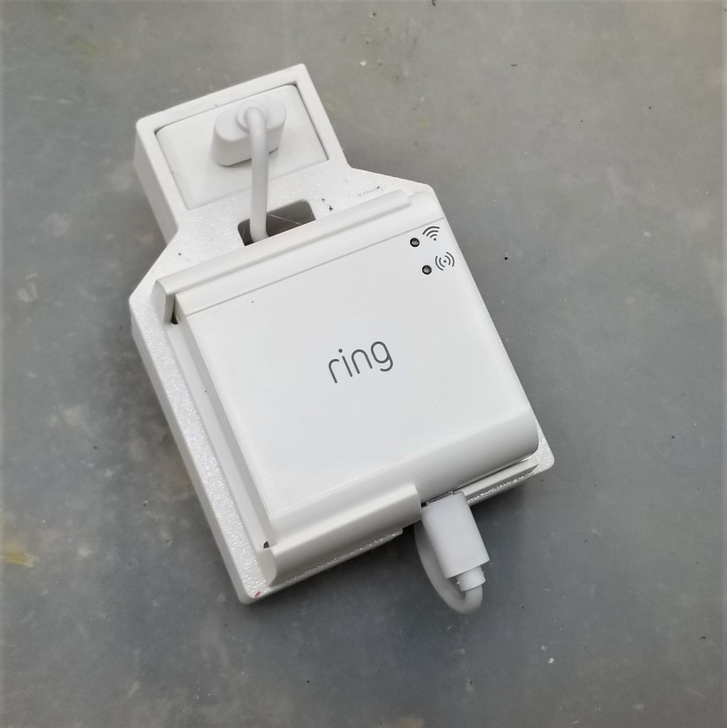 Miniatura 6 do modelo 3D Ring Bridge Wall Plug V3