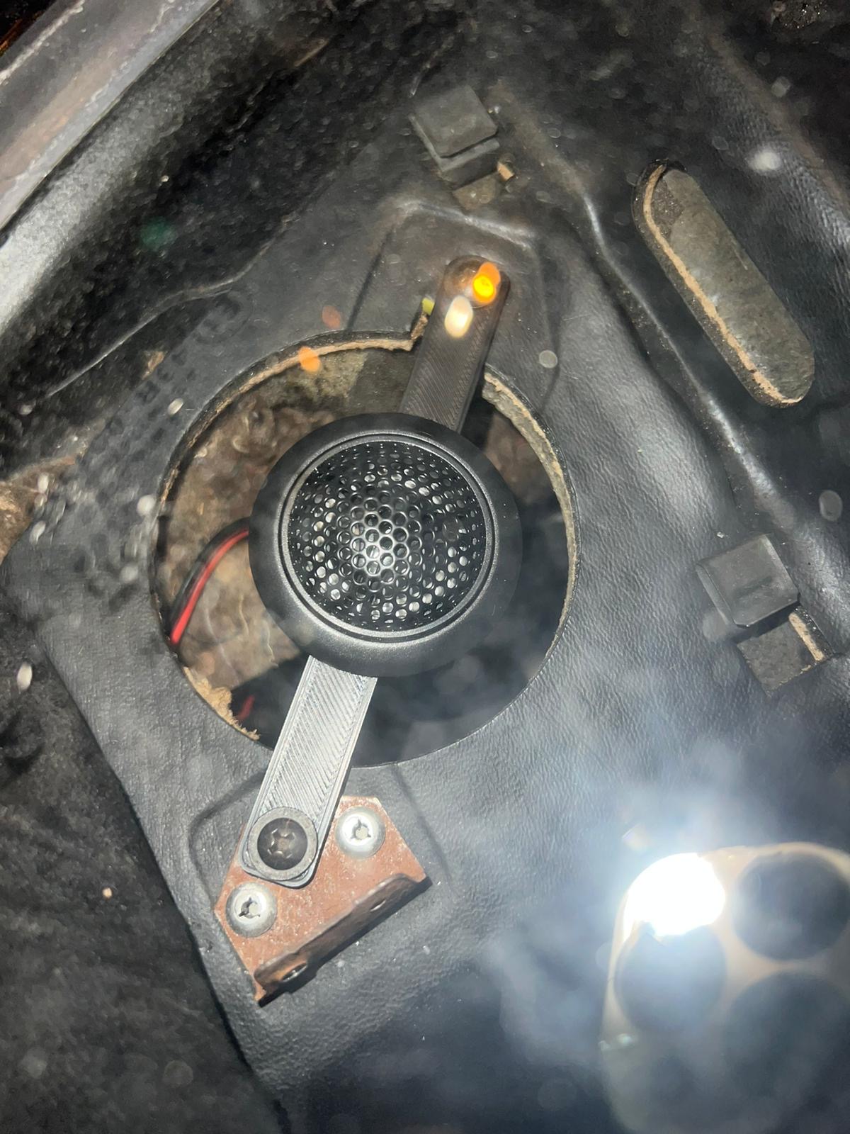 Golf 2 Tweeter mount 38mm