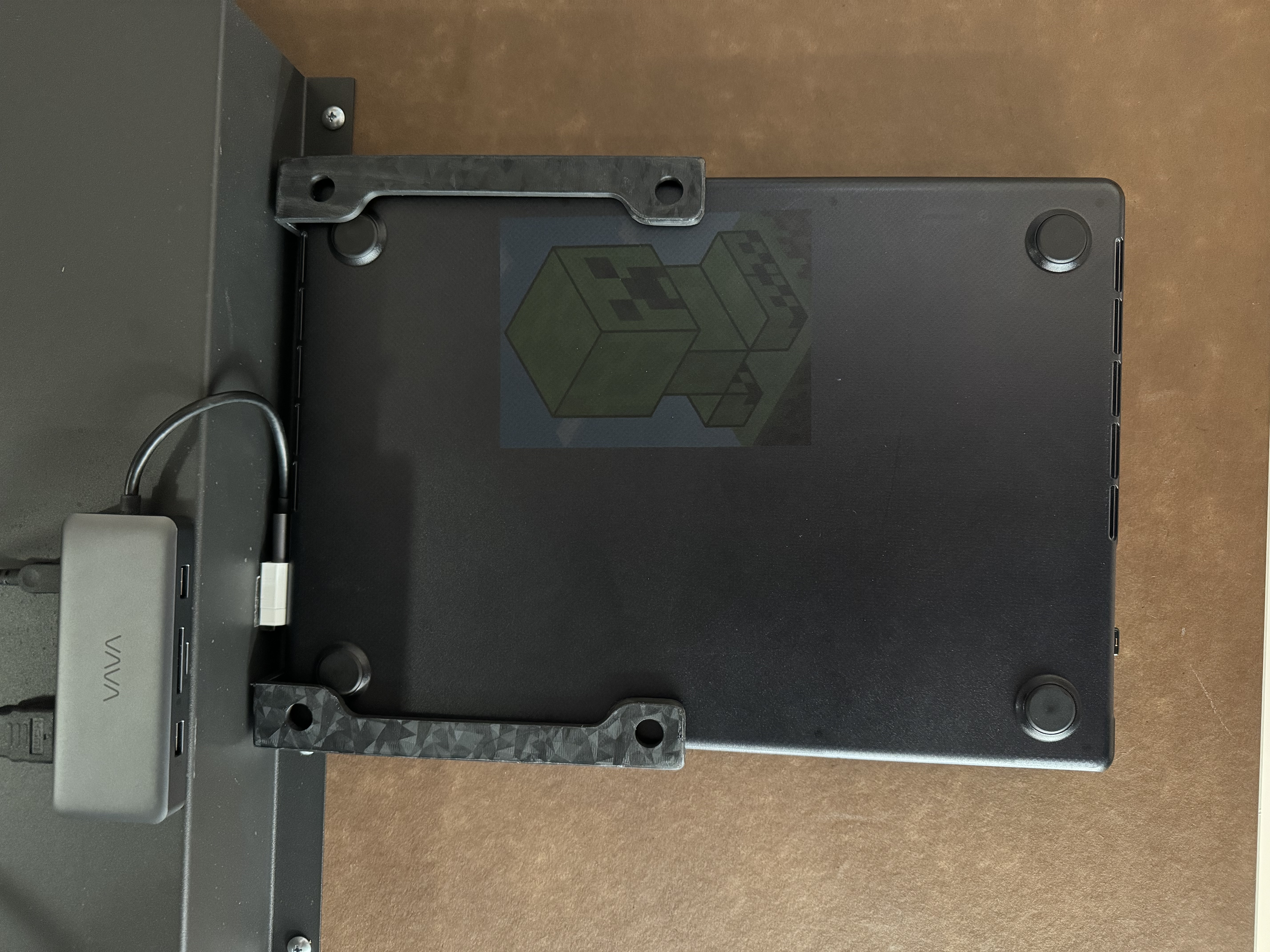 16" MacBook Pro Under Desk Dock