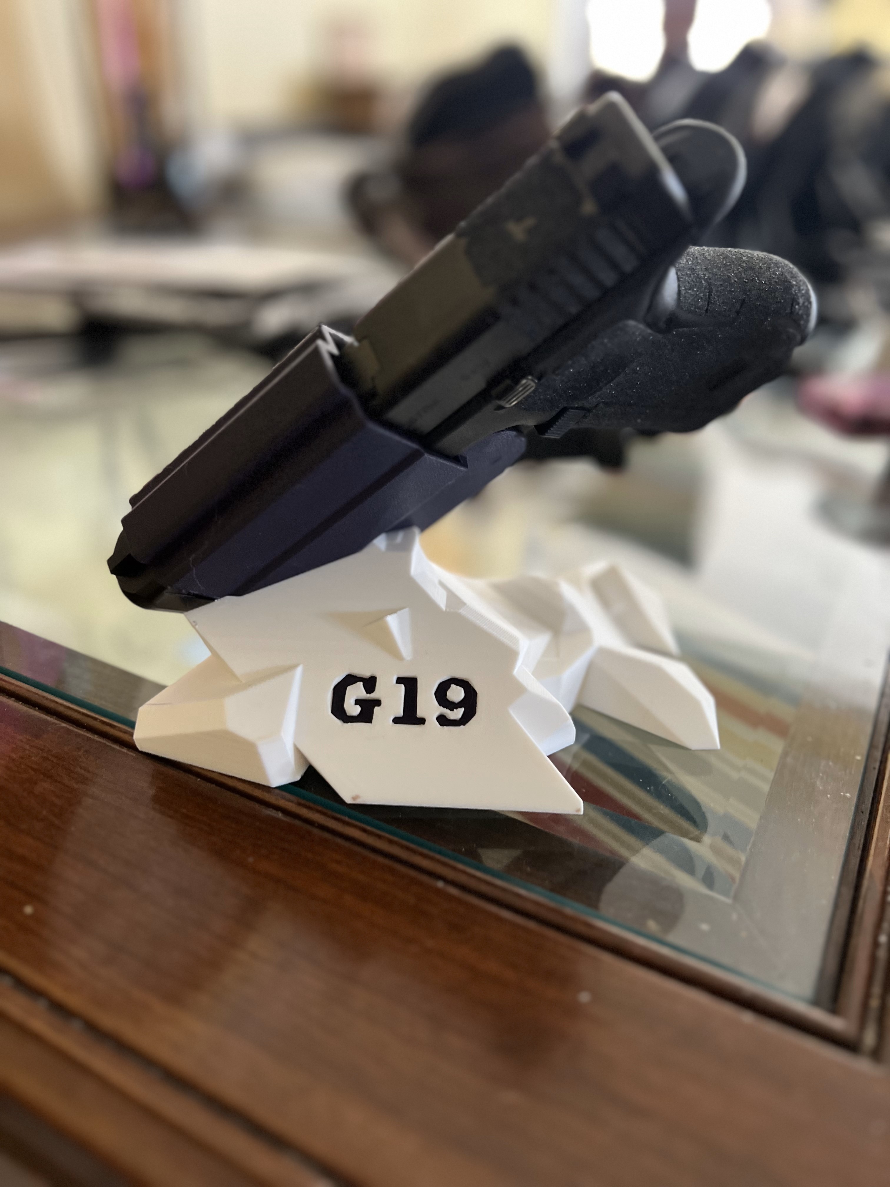 Glock 19 Nightstand Holster by CandyStandStudio Download free STL