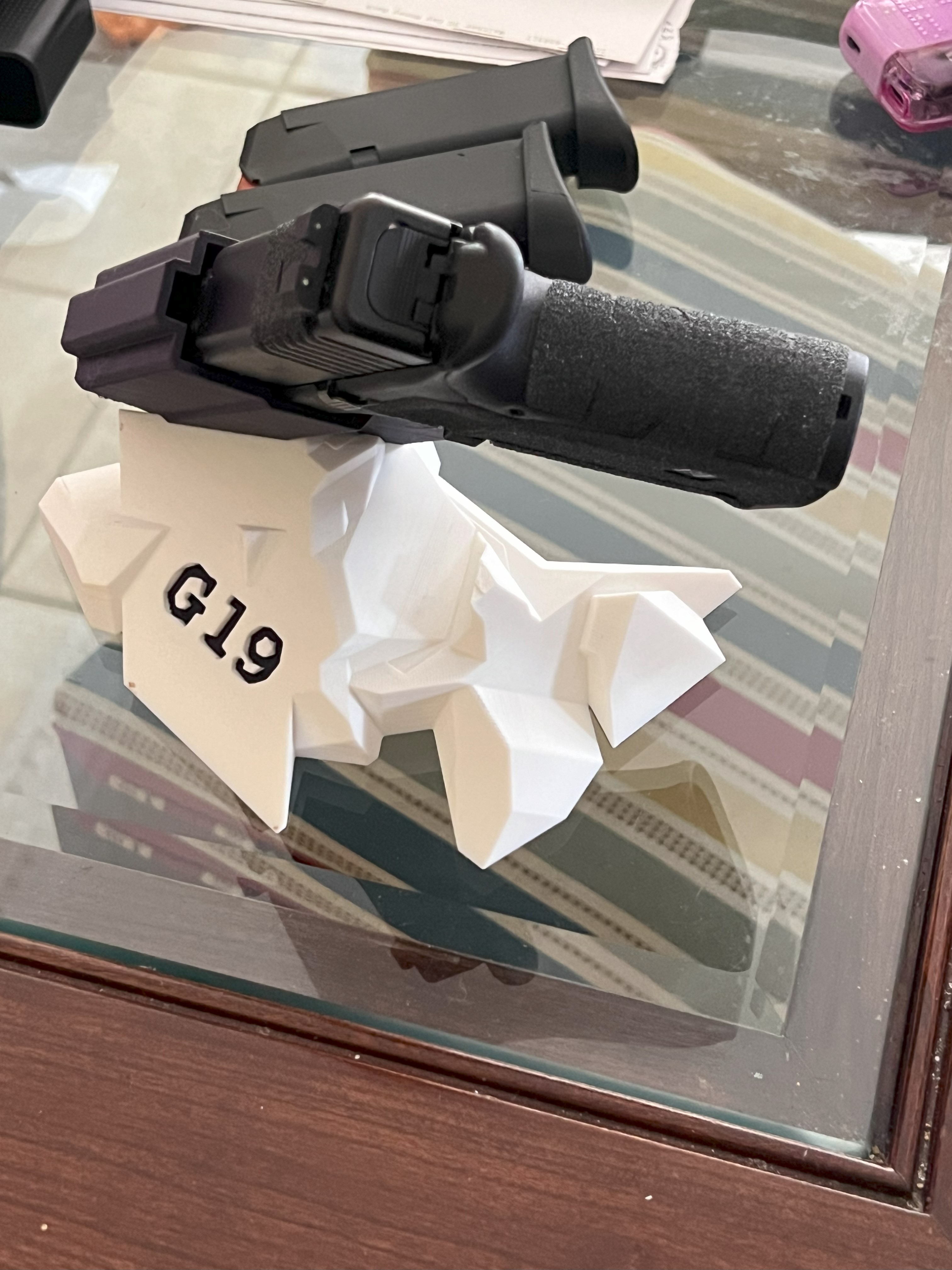 Glock 19 Nightstand Holster by CandyStandStudio Download free STL