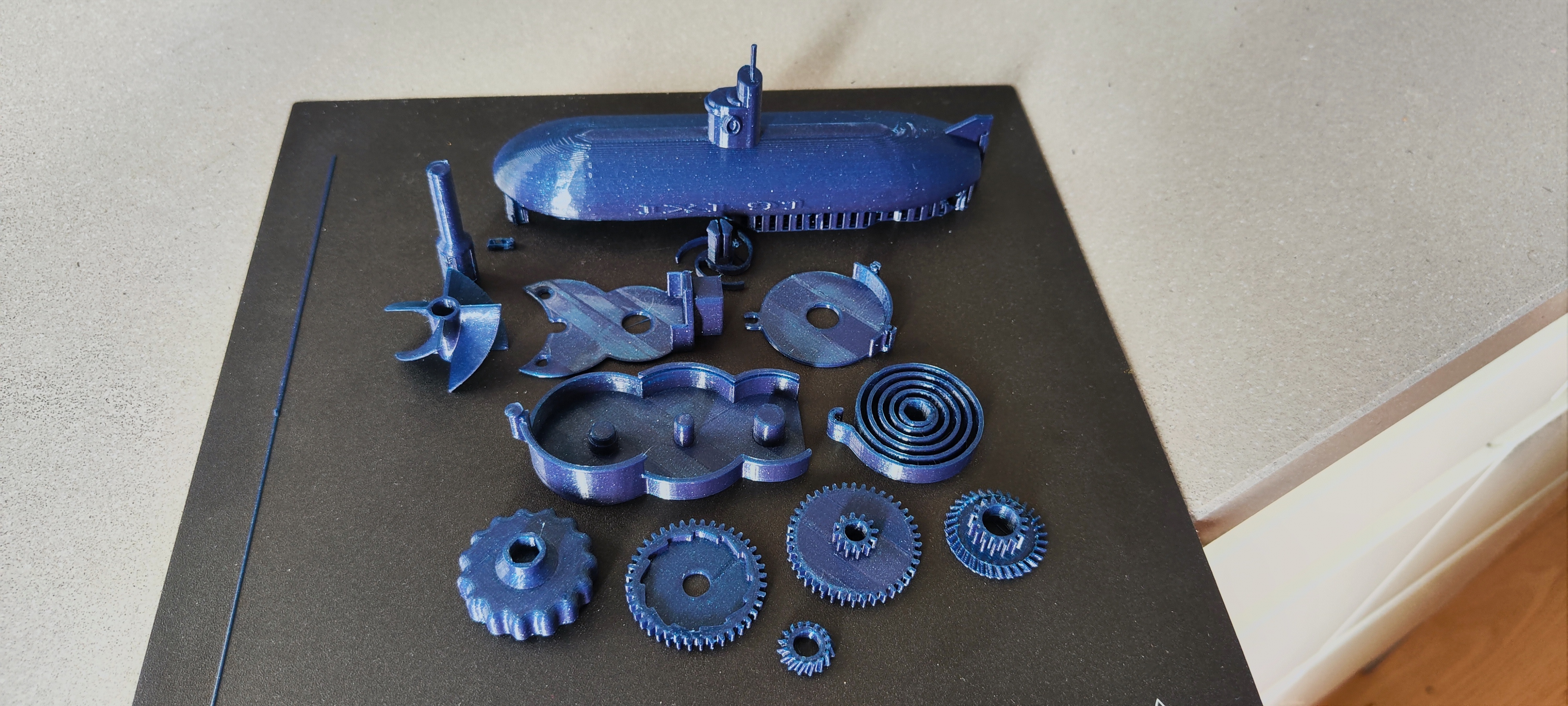 Wind up Submarine