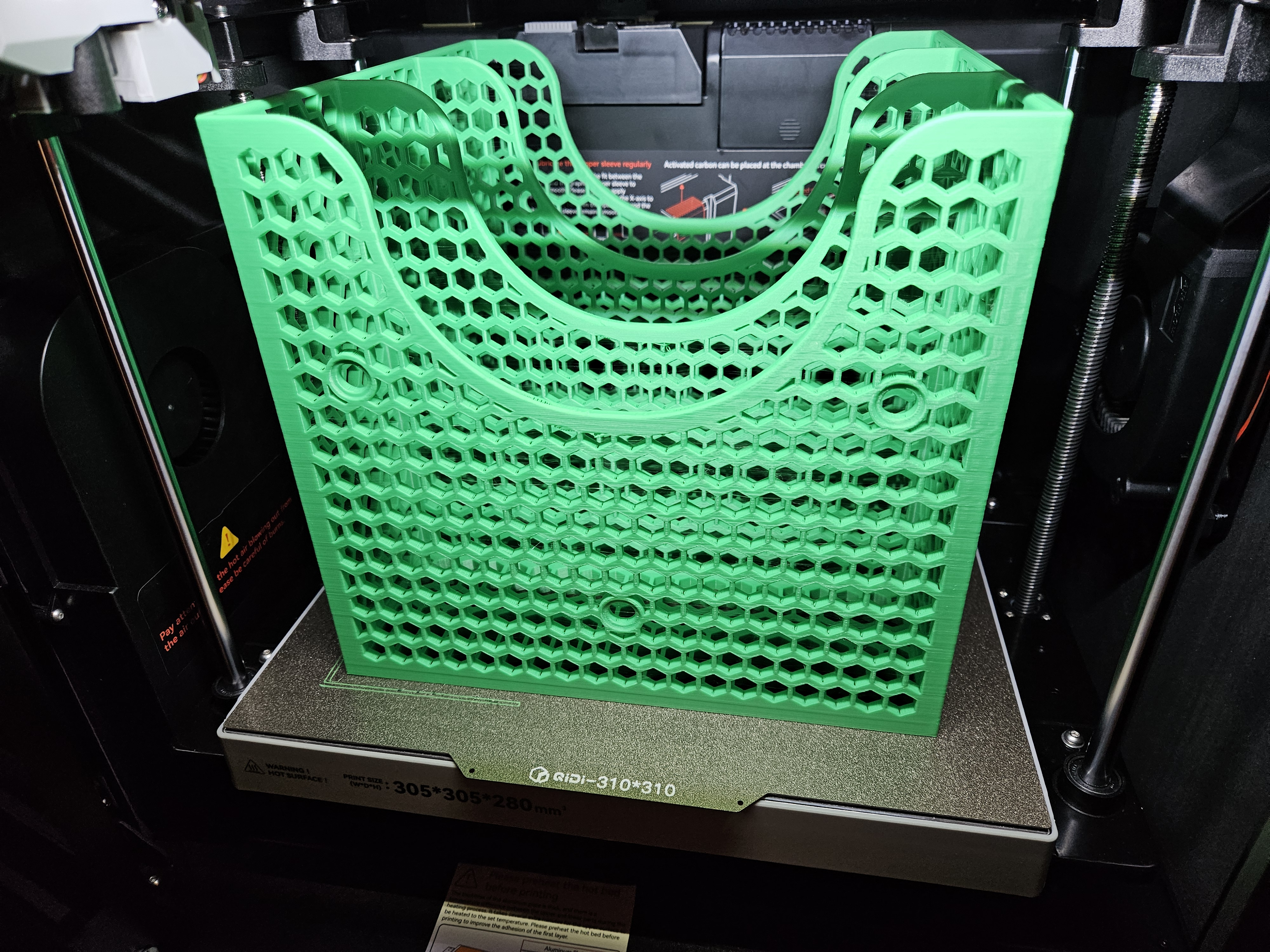 Modular expandable Filament Organizer with honeycomb pattern