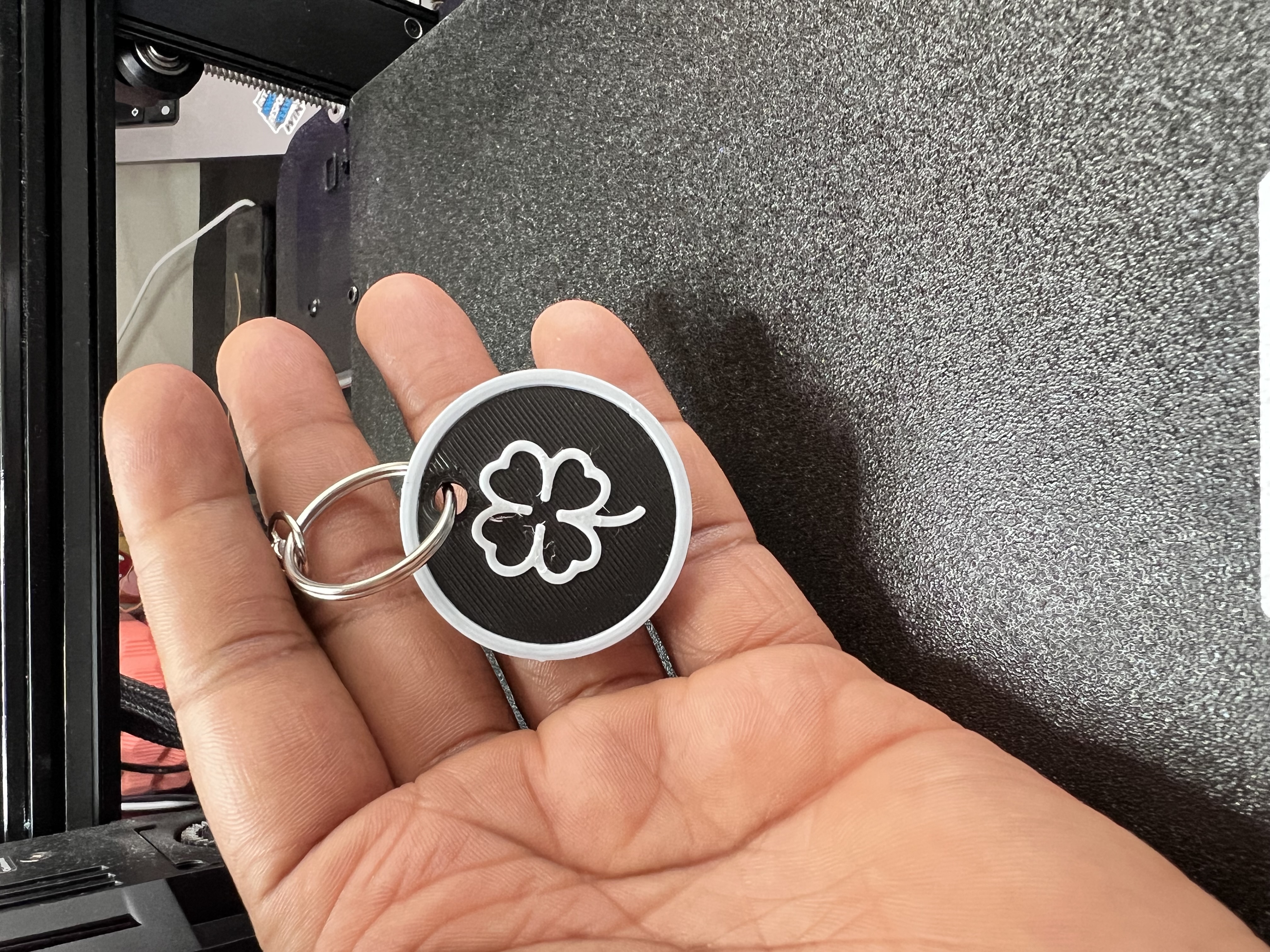 Miniatura 2 do modelo 3D 4 leaf clover key chain