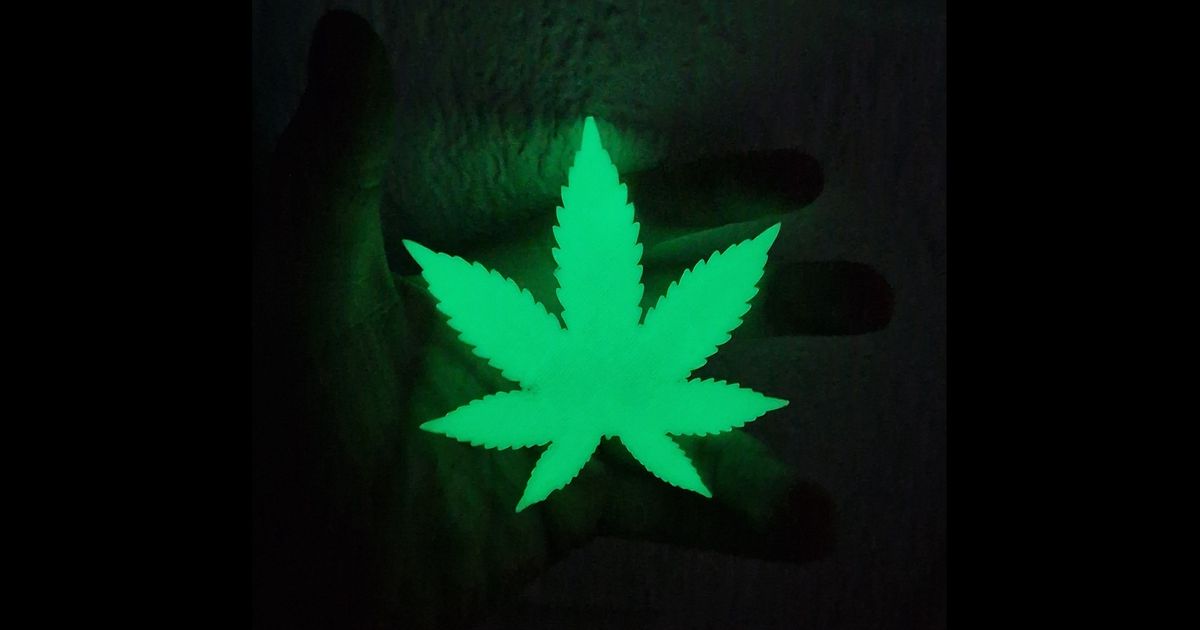 Weed Hanf Hash Haze Cannabisblatt by HaZen_BeRRy Download free STL