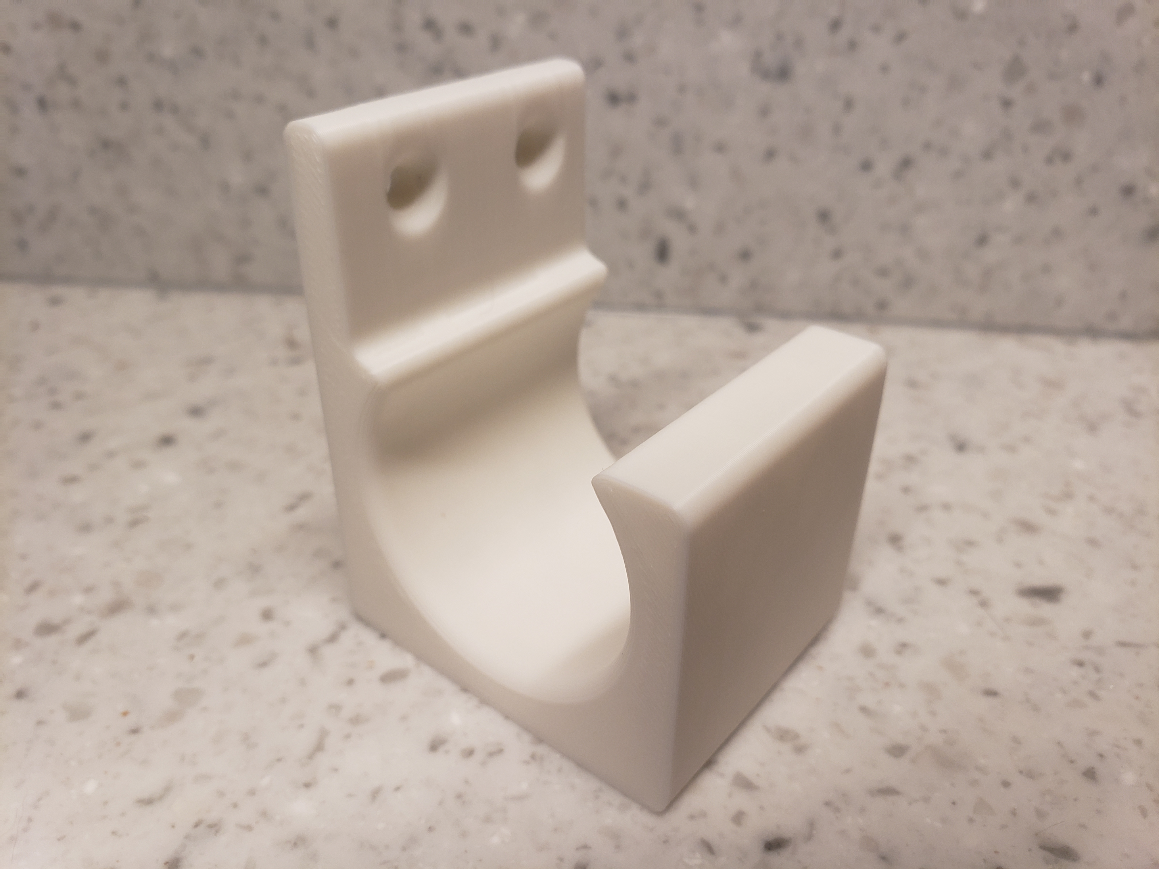 Miniatura 2 do modelo 3D CPAP Hose Wall Mount Bracket