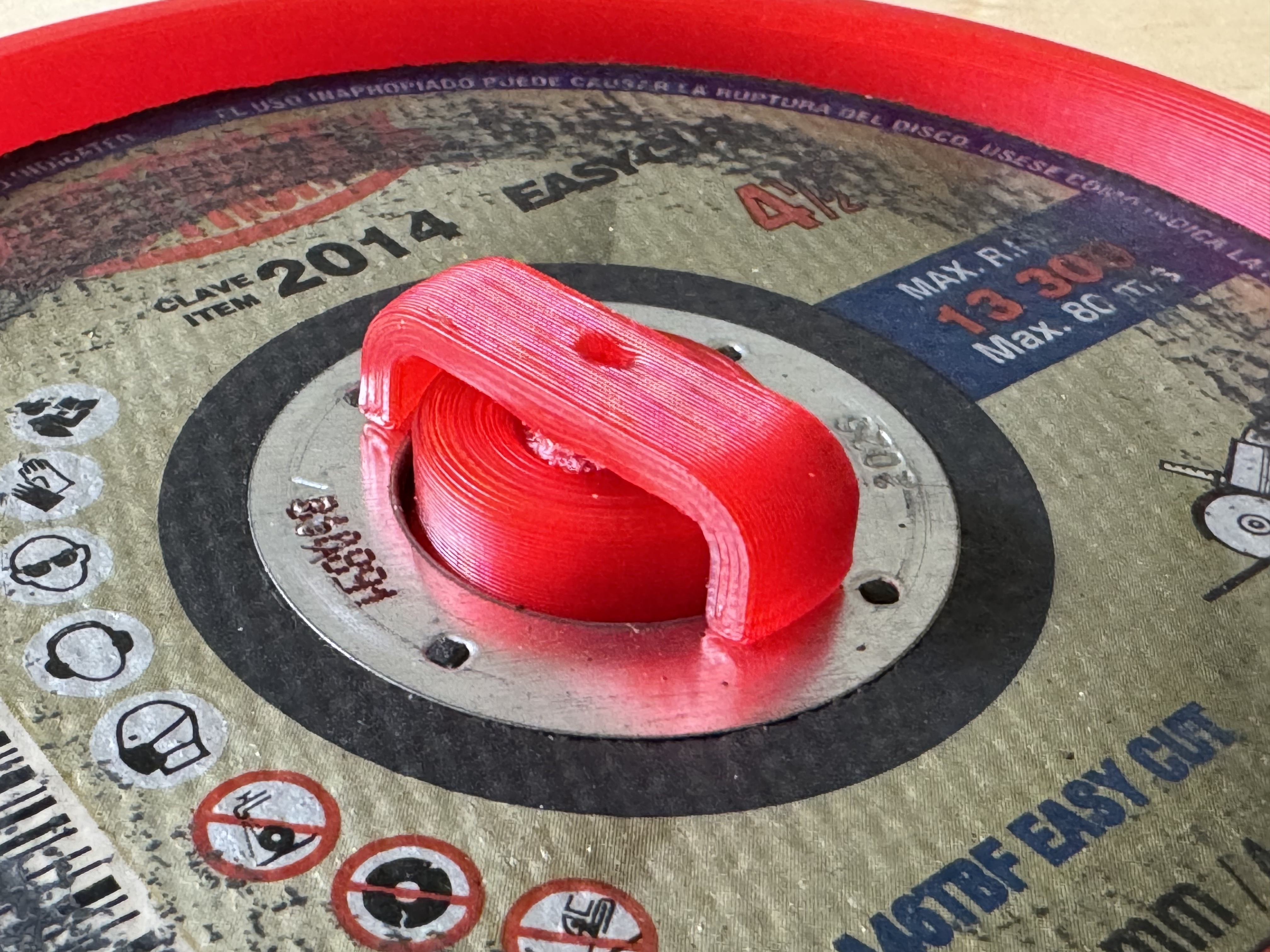 Miniatura 5 do modelo 3D Grinder Cut Disk Saver