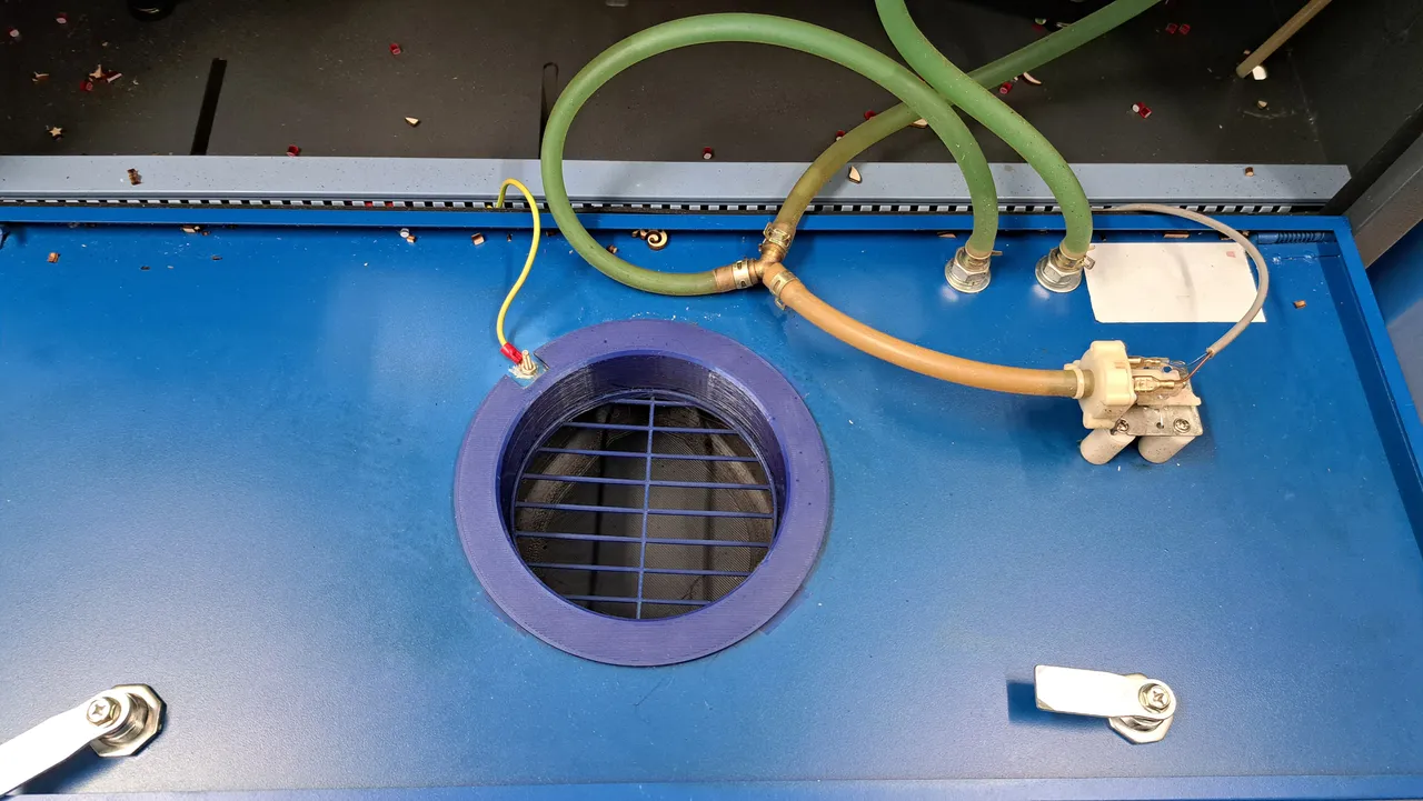 Exhaust pre-filter for a laser cutter by Michael | Download free STL ...