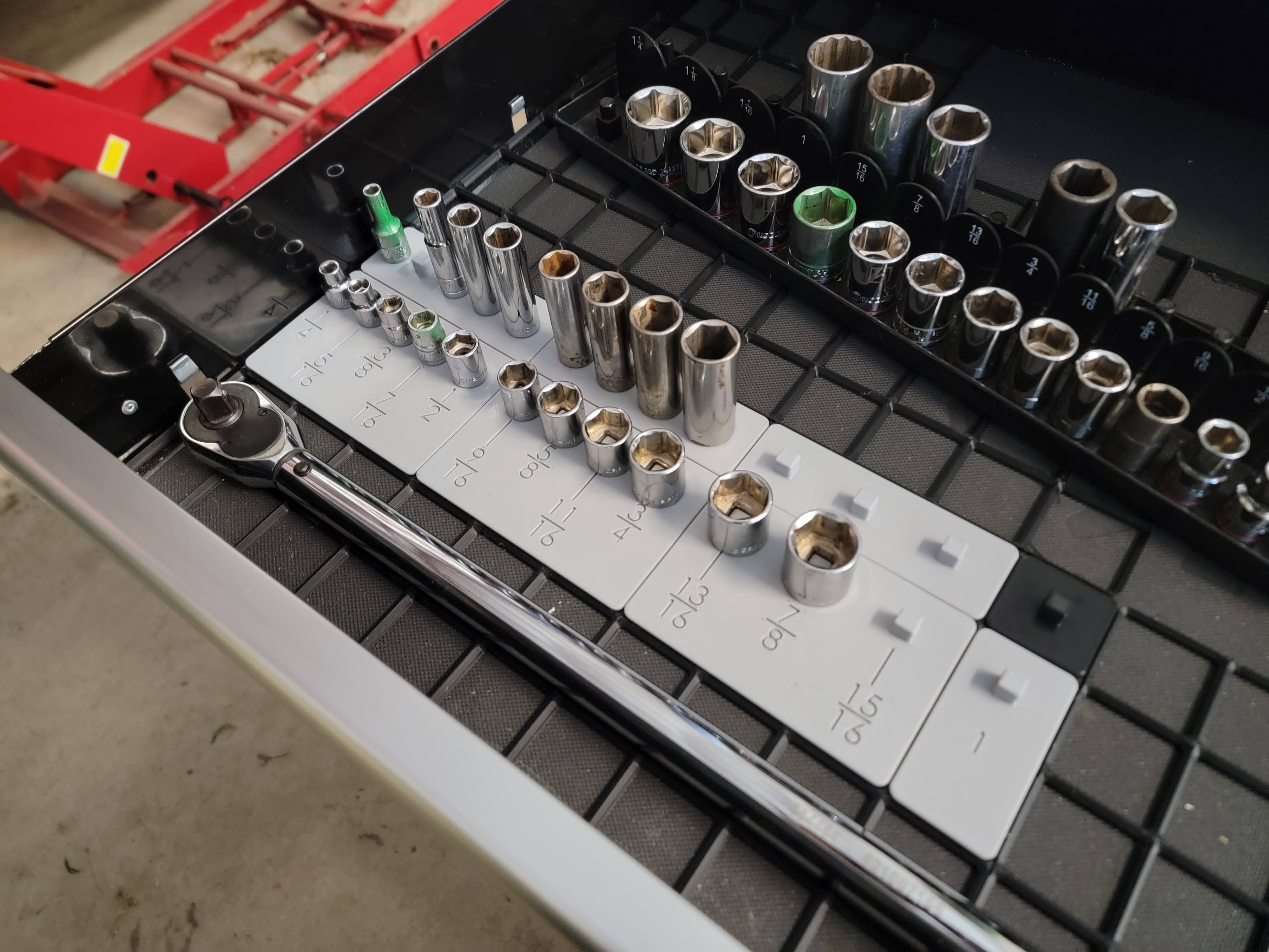 3/8 Gridfinity Universal socket holder for standard sockets