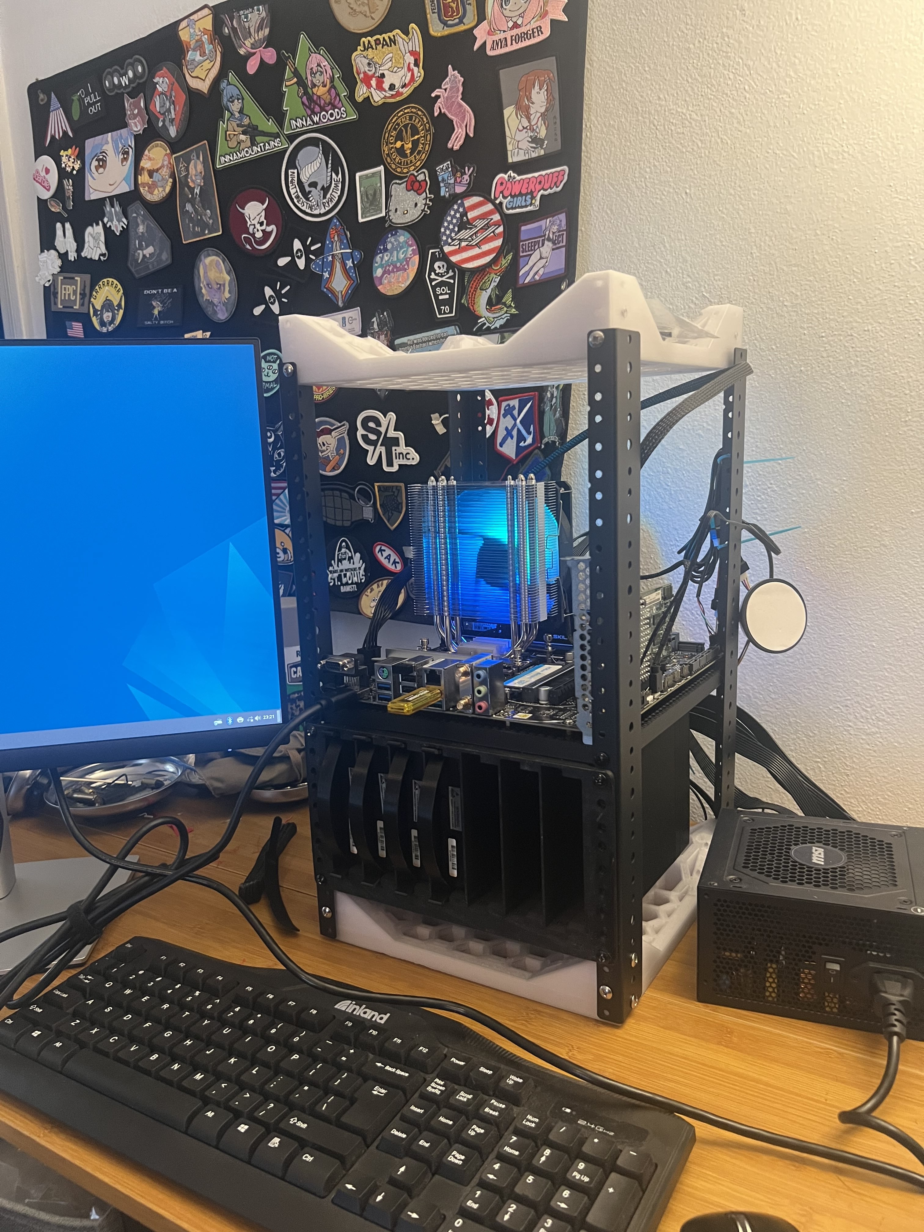 10" (x10") Minirack! NOW WITH MICRO ATX MOUNT!
