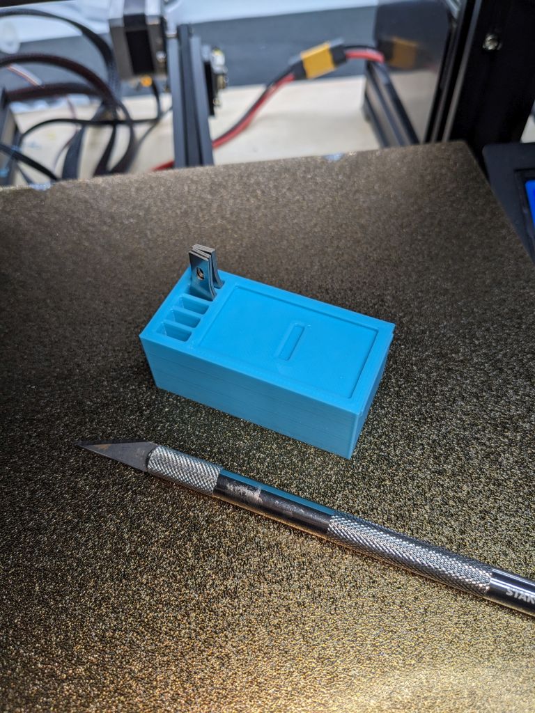 Exacto Knife Blades Holder by rburn99 Download free STL model