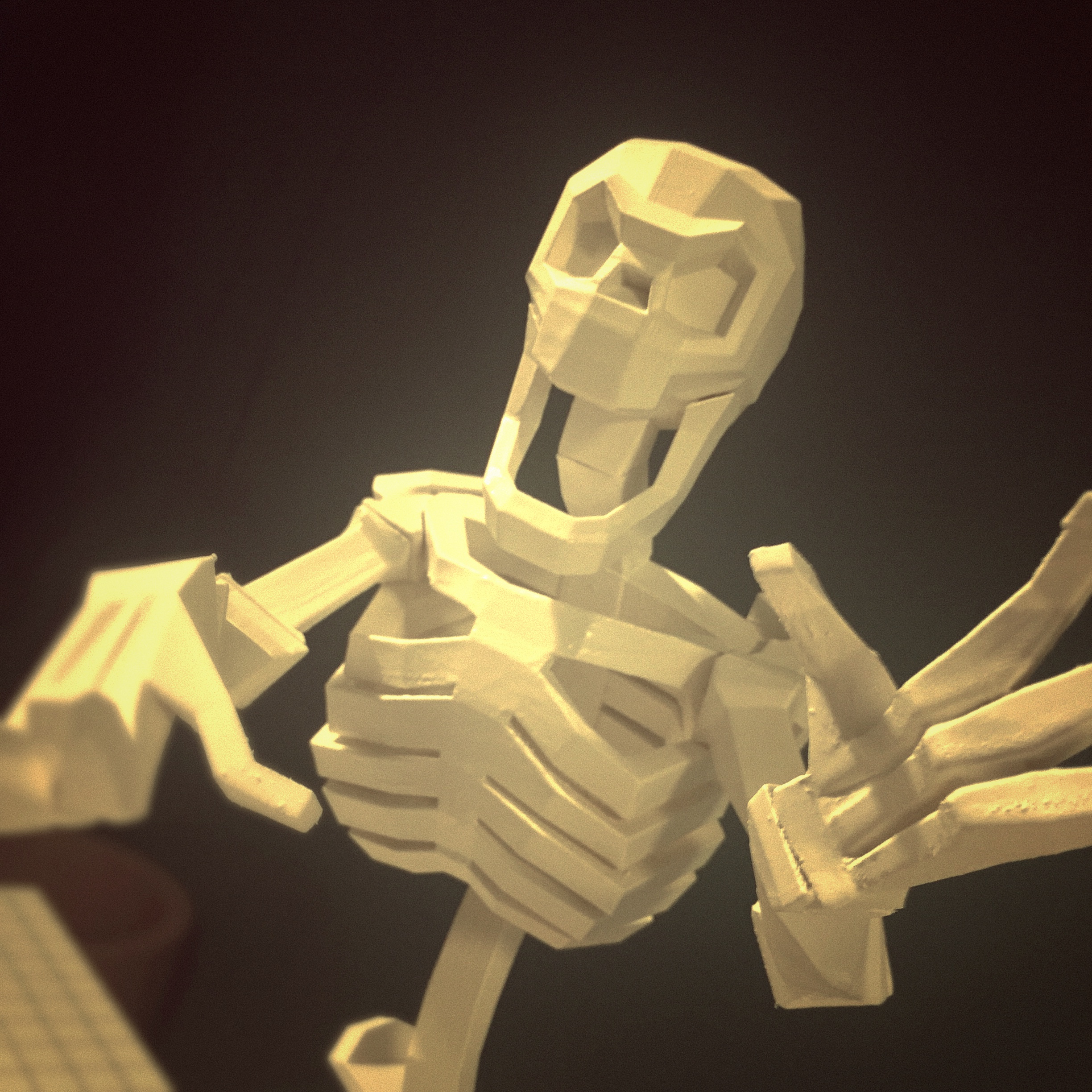 LowPolySkeleton01