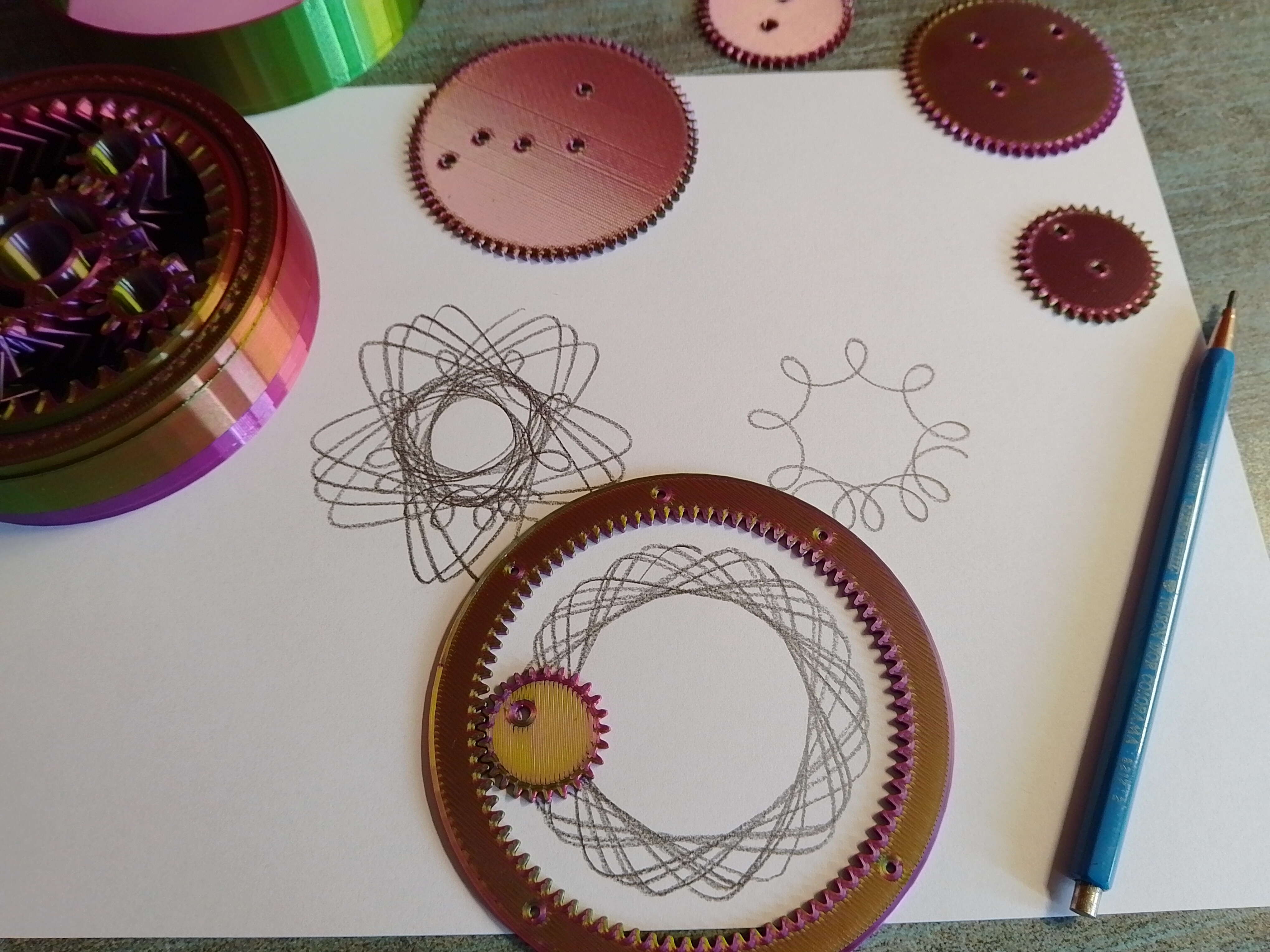 Miniatura 16 do modelo 3D Box for Spirograph