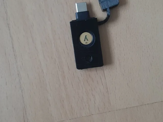 Yubikey 5 Series USB A/USB C Cover
