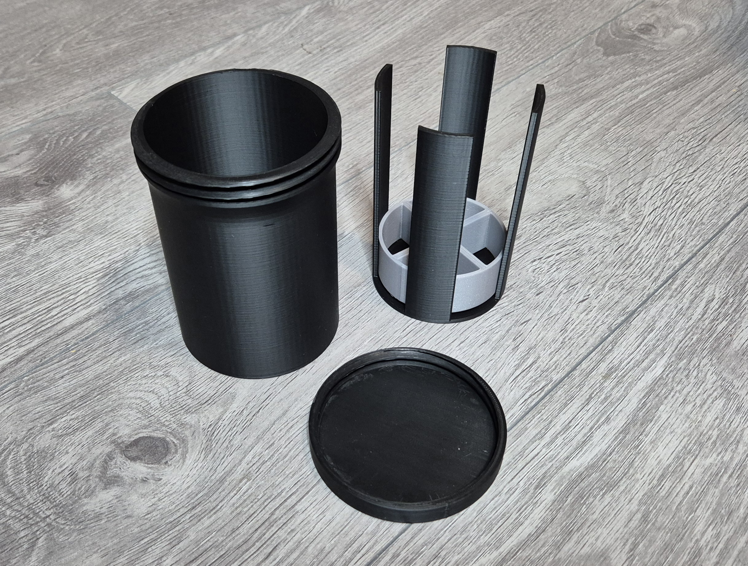 Box for RC car tires