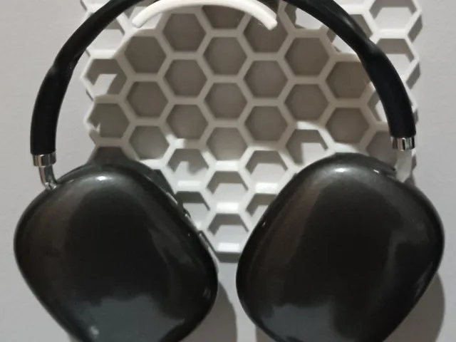 Honeycomb headphone holder for P9