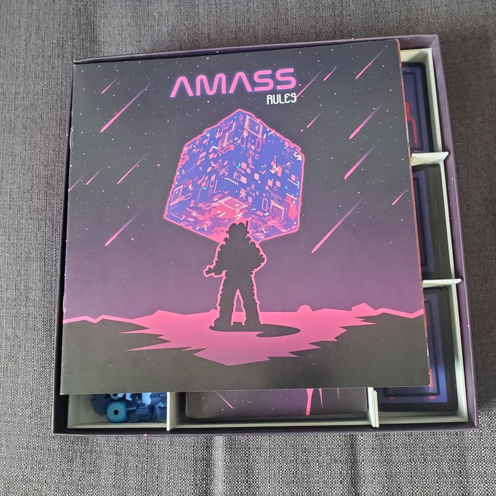 Amass - Battle for Resources on Planet XS - Boardgame Insert