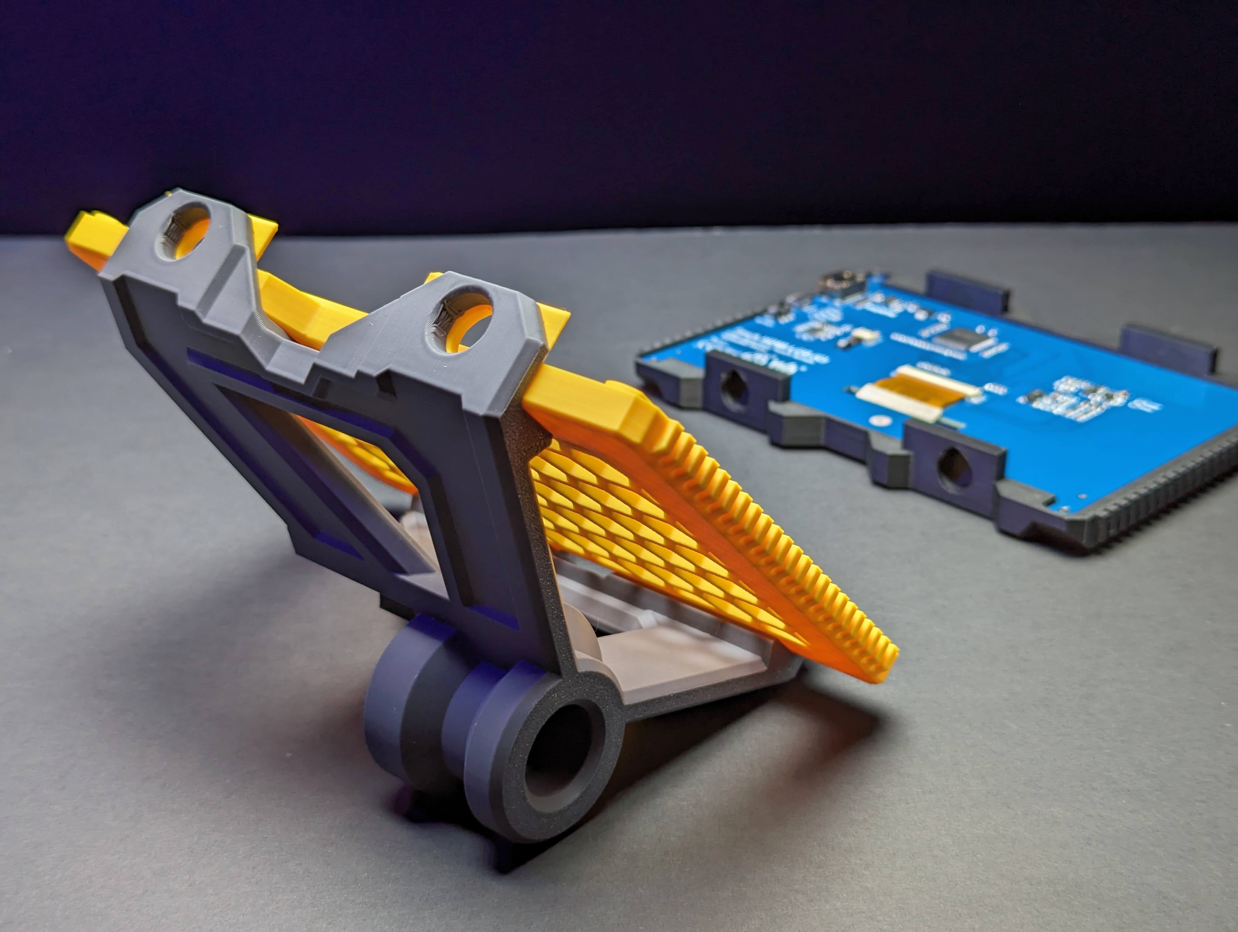 Papercraft Raspberry Pi Raspberry Pi 5 Multiscreen Assembly by Clockspring | Printables Store