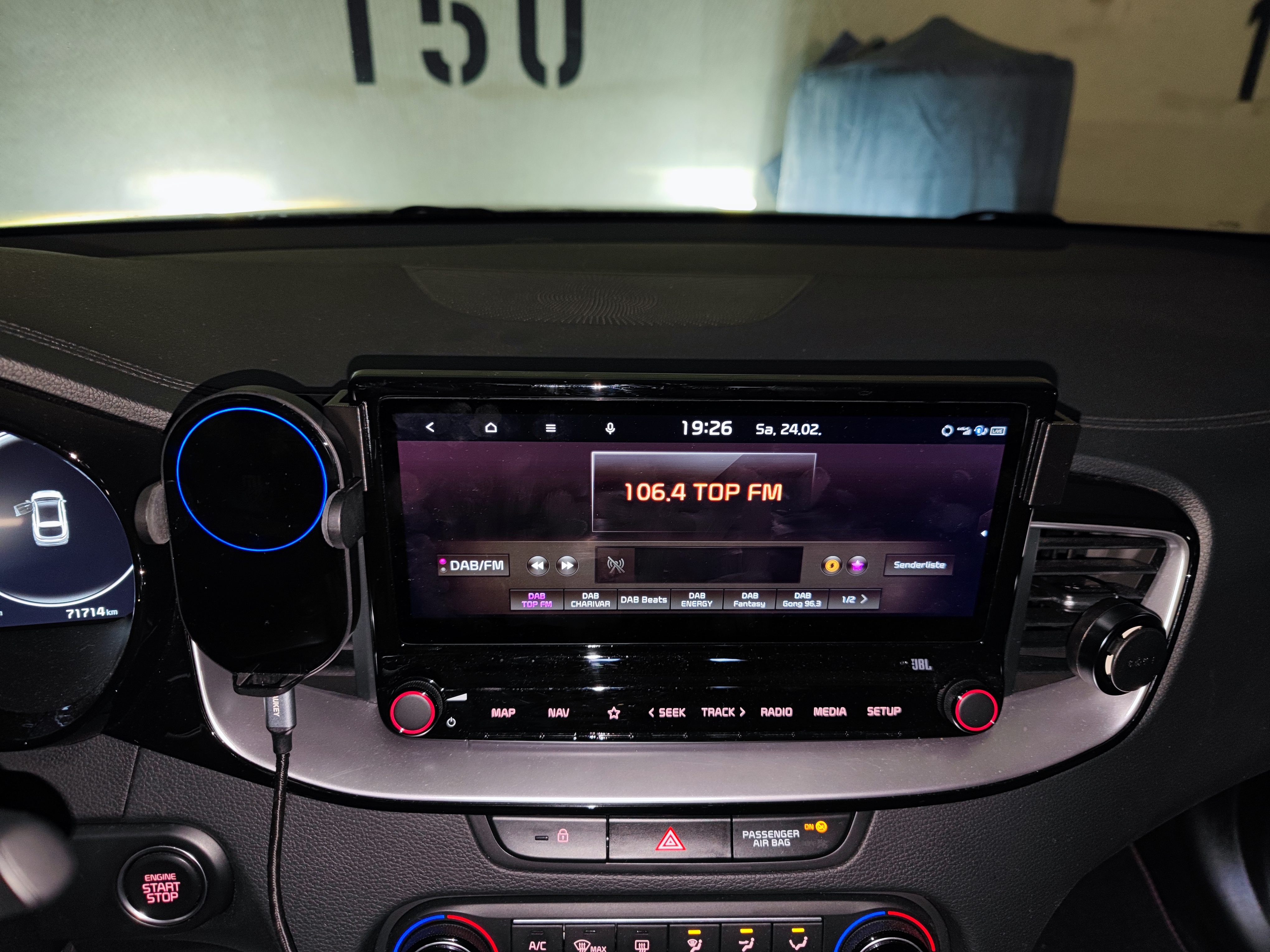 Kia proceed GT phone holder Handyhalter Xiaomi Mi car wireless charger 20W