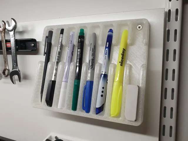 Pen place