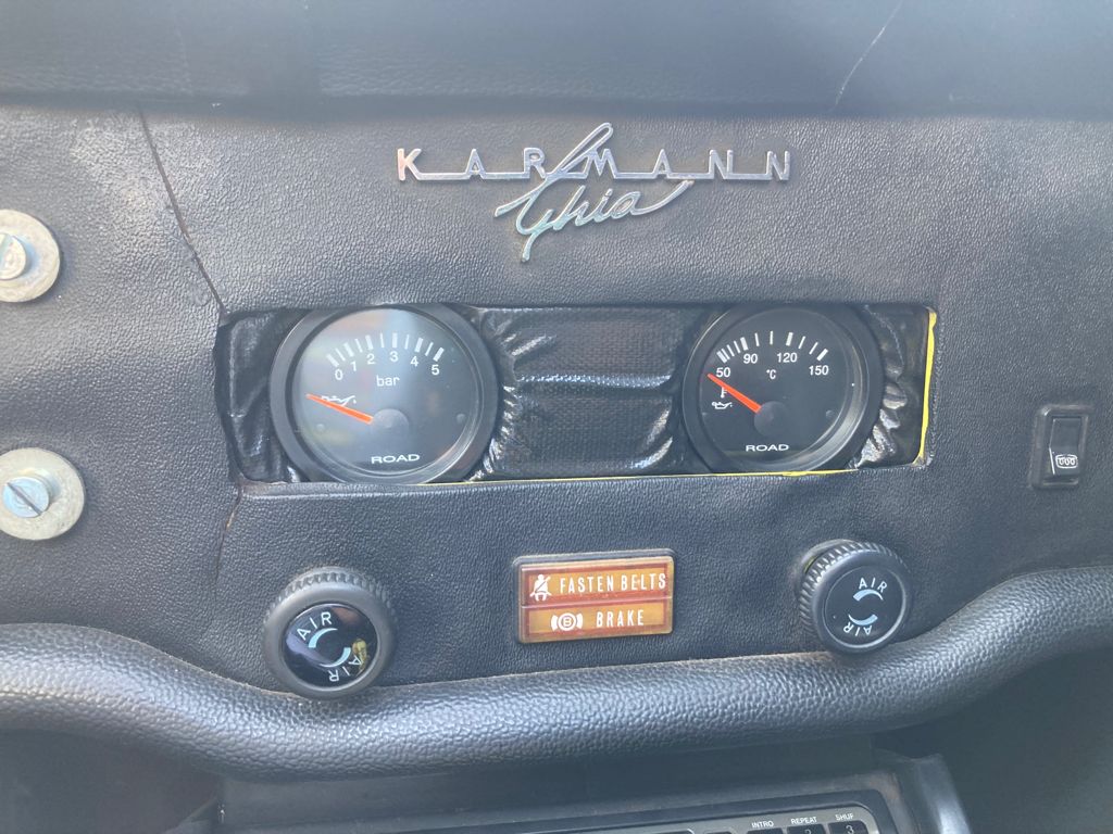 Volkswagen karmann Ghia Dashboard by Renco Download free STL model