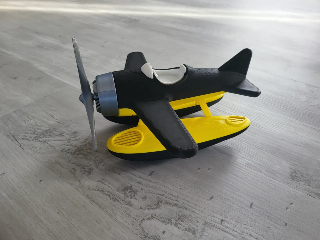 Float Plane by Mocodroid | Download free STL model | Printables.com