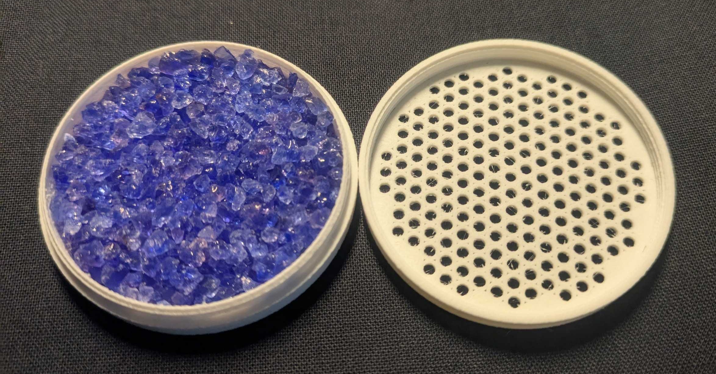 Desiccant Canister