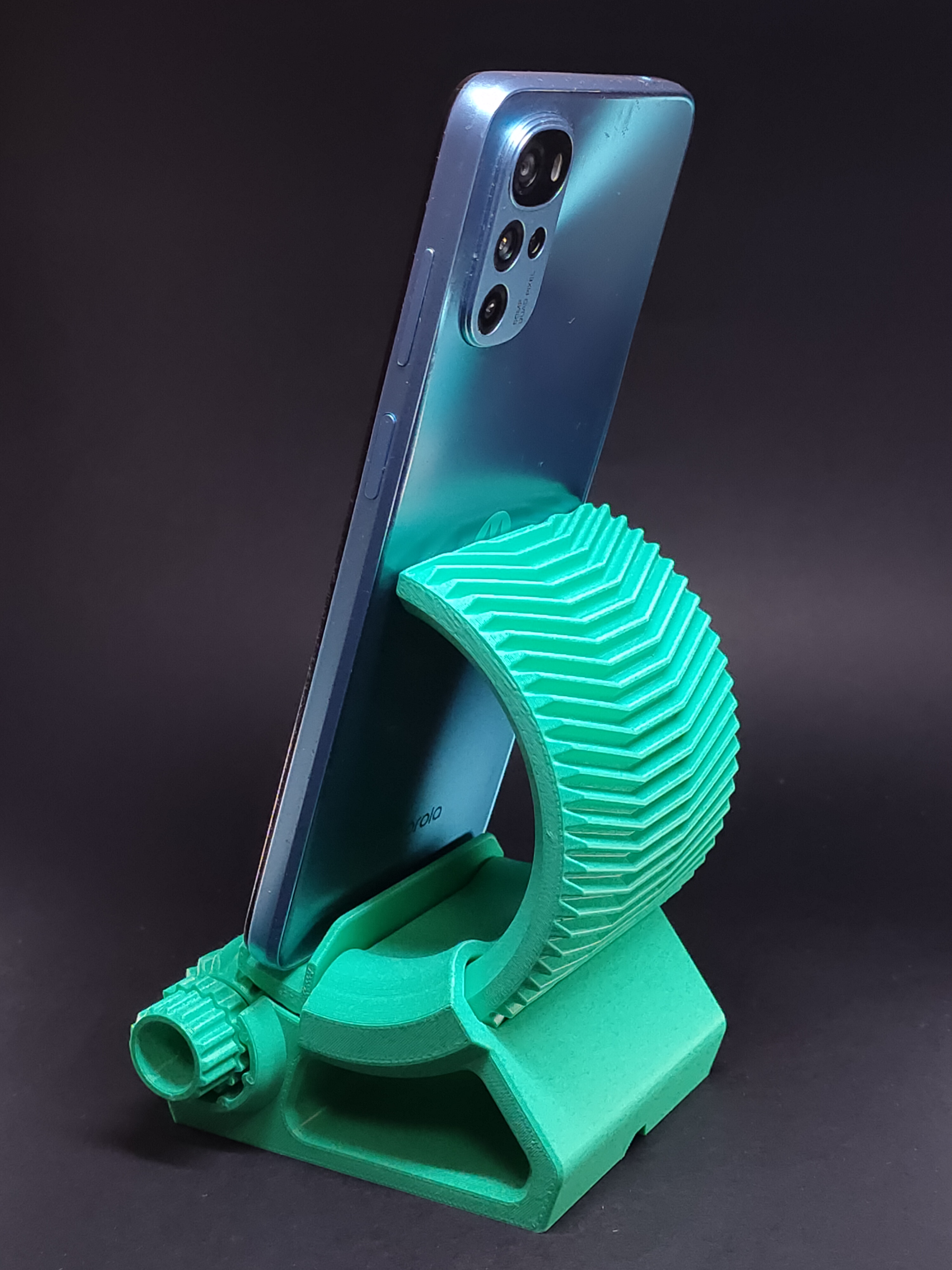 Miniatura 3 do modelo 3D Geared Phone stand 2
