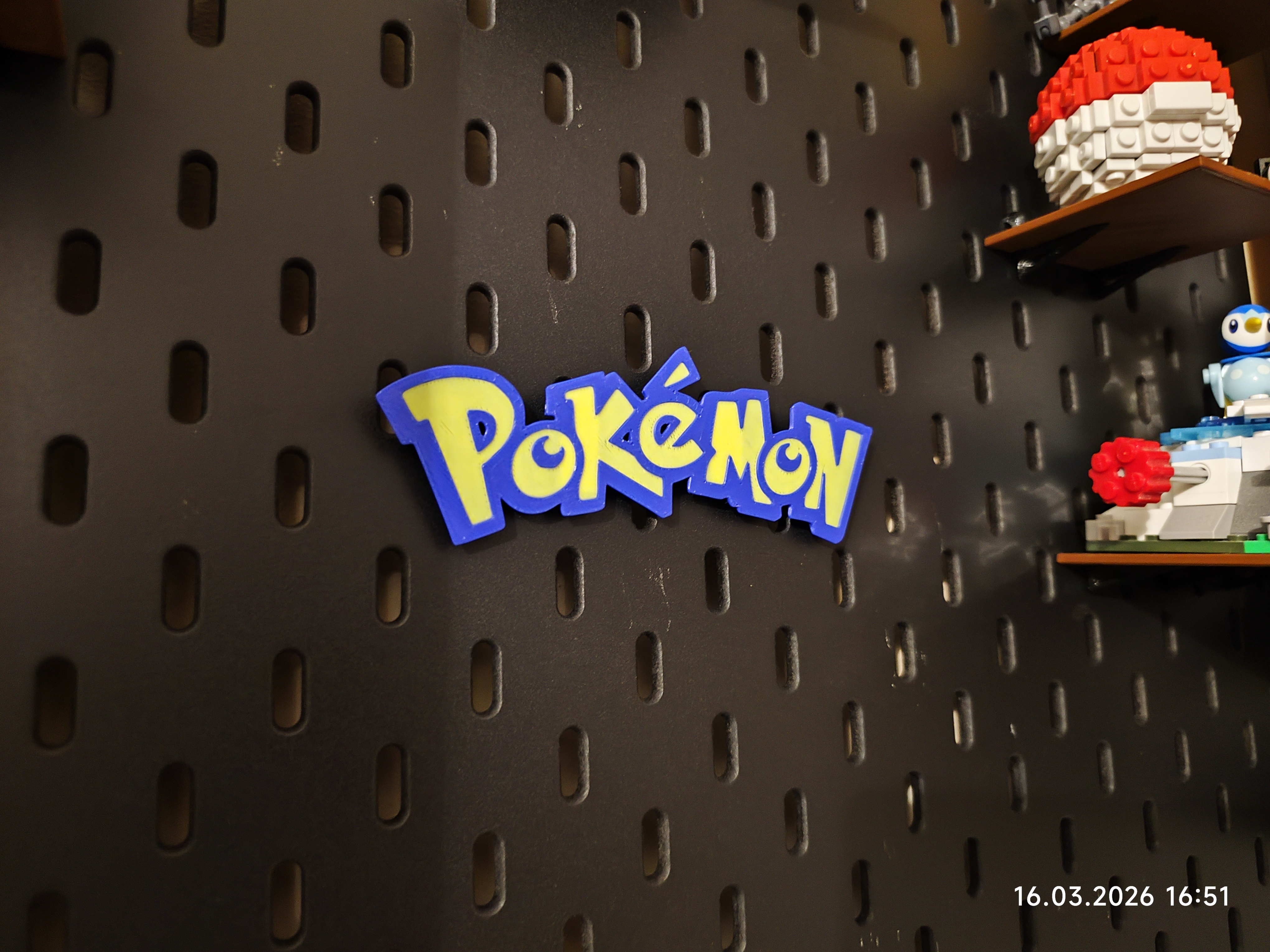 Pokemon logo x SKADIS