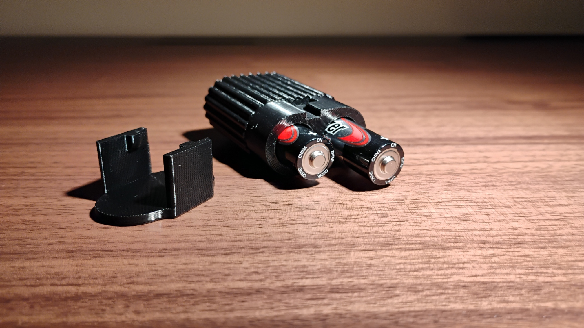 Quick Lock Dual AA Battery Travel Case — miniatura 5