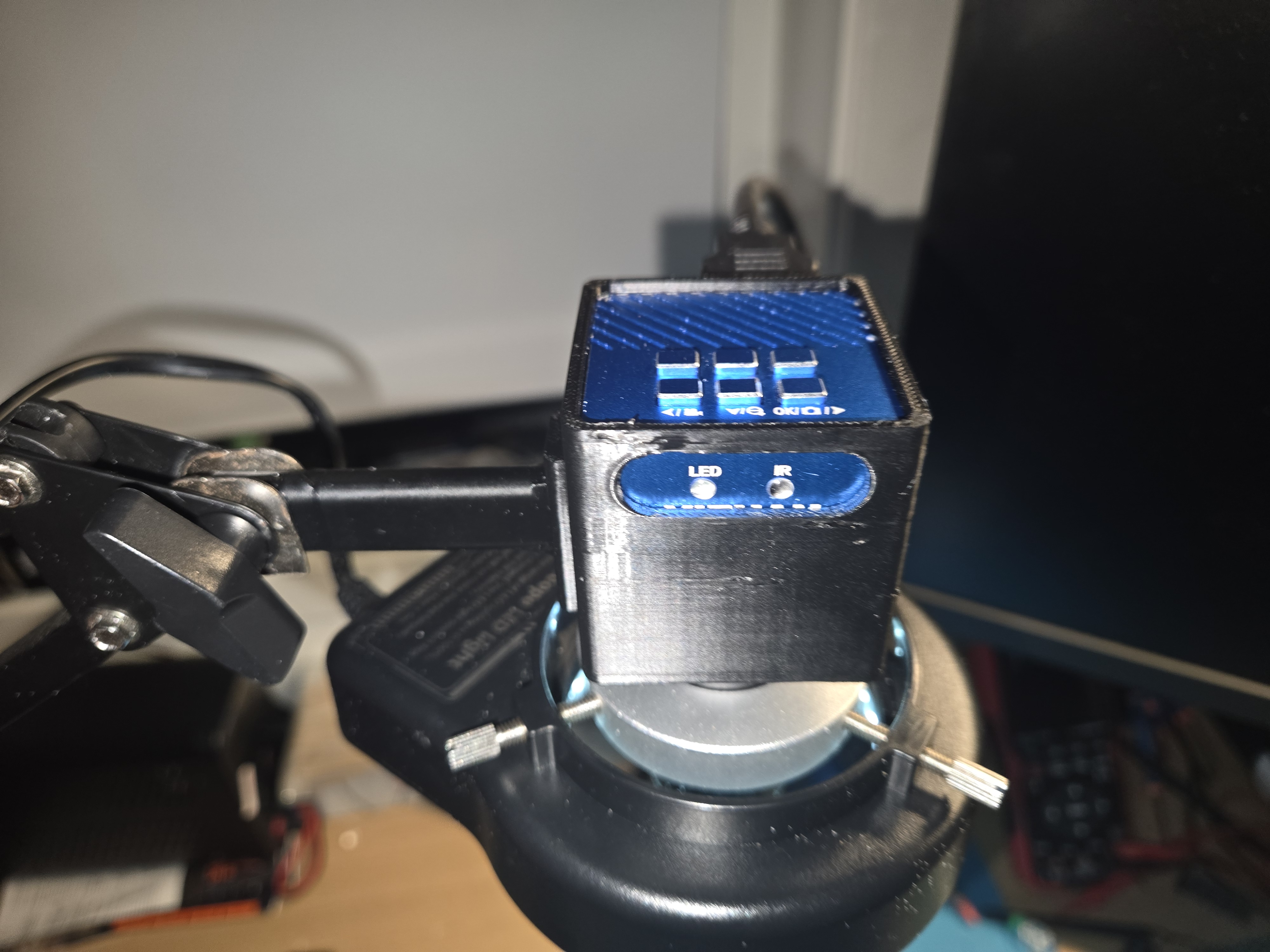 Miniatura 2 do modelo 3D Microscope Camera mount case