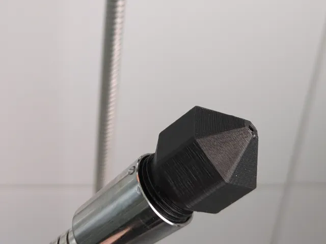 High pressure washer shower head jet tip