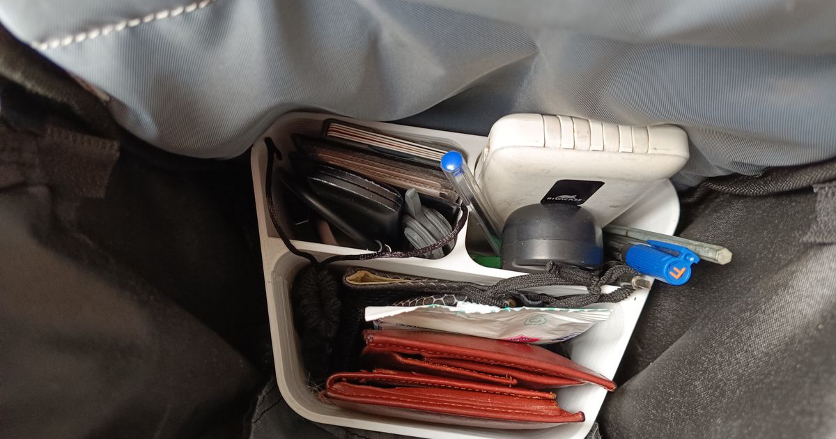 Backpack organizer for Mini Quechua (Decathlon) by Stoyko Yakimov