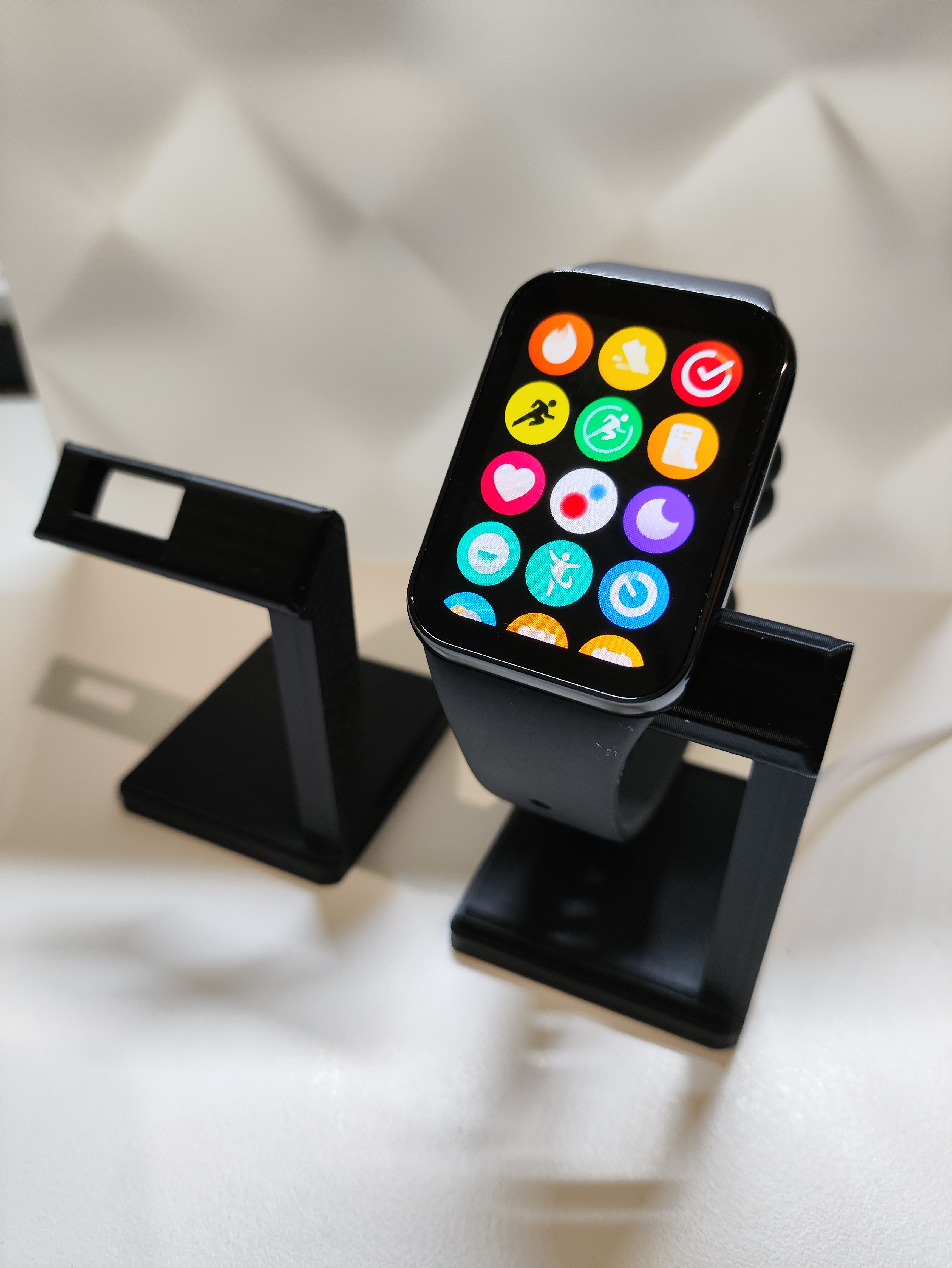 Mi Band 8 Pro charging stand